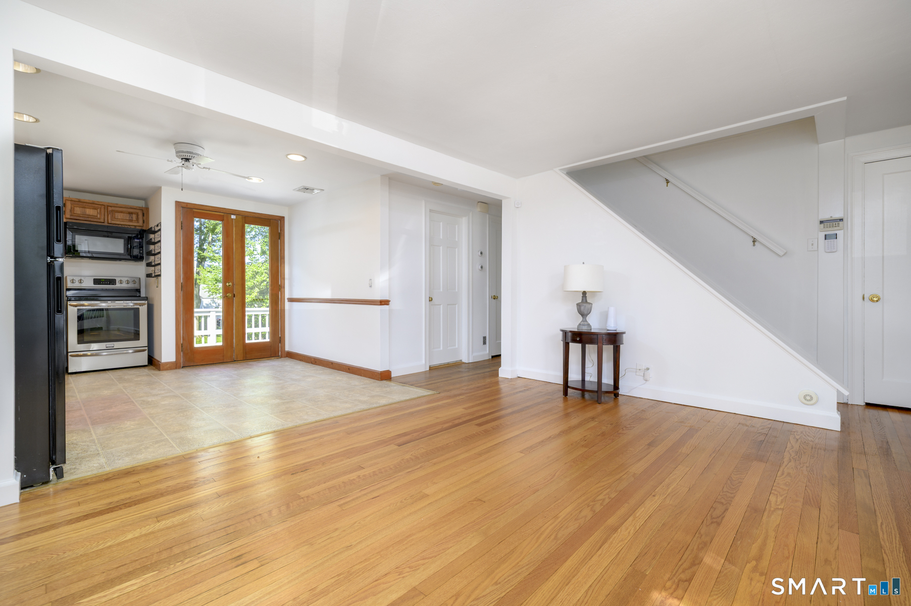 241 Strawberry Hill Avenue Property Photo 6