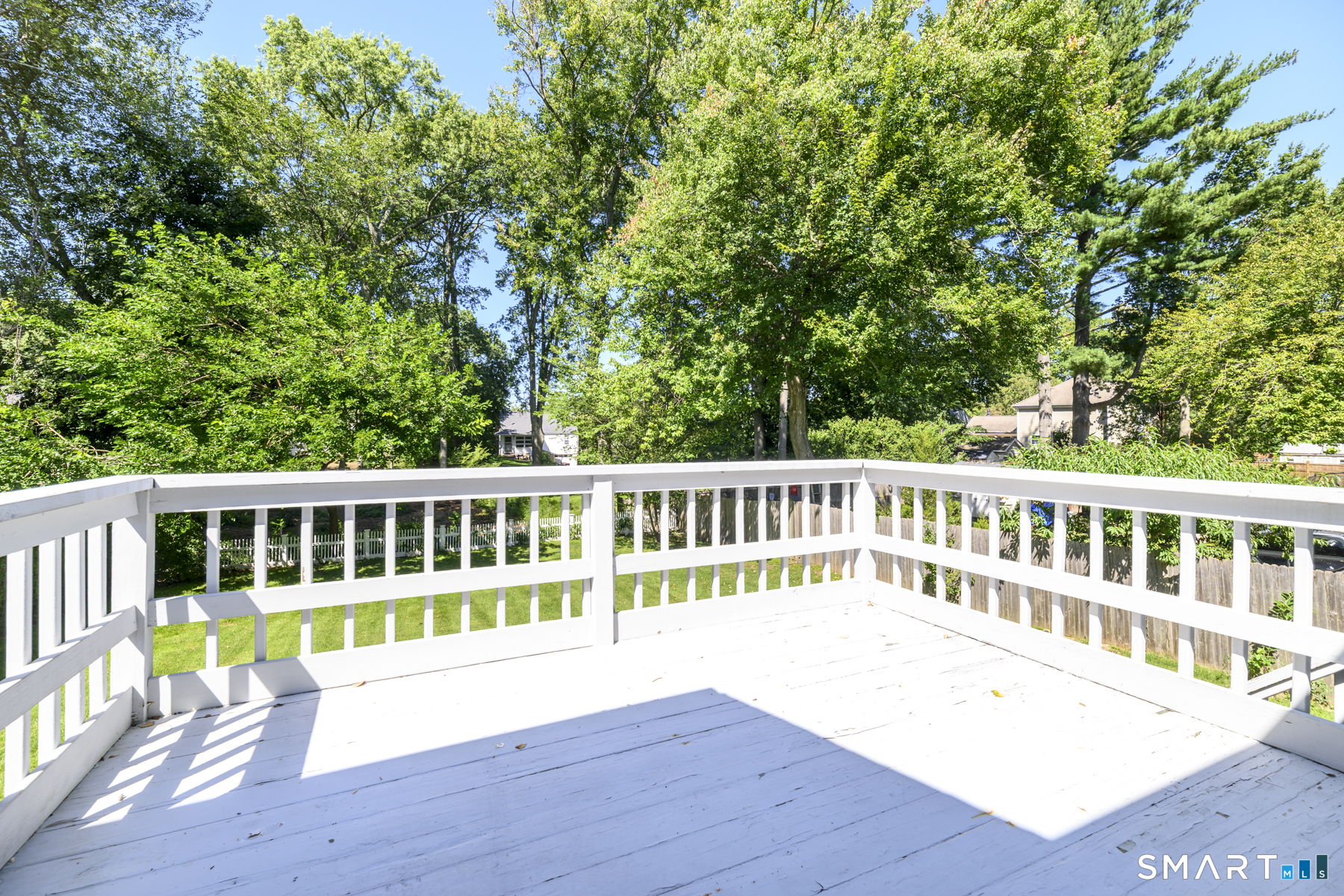 241 Strawberry Hill Avenue Property Photo 12