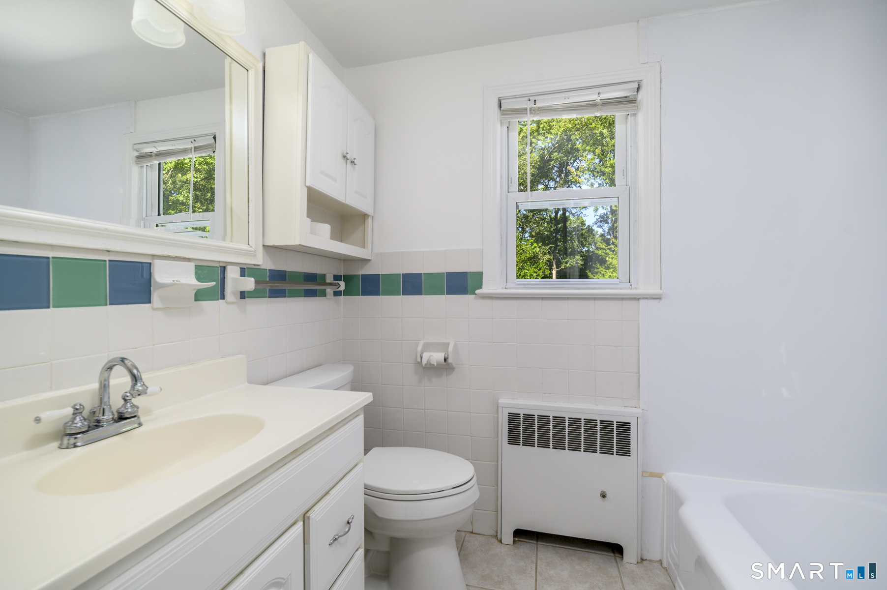 241 Strawberry Hill Avenue Property Photo 13