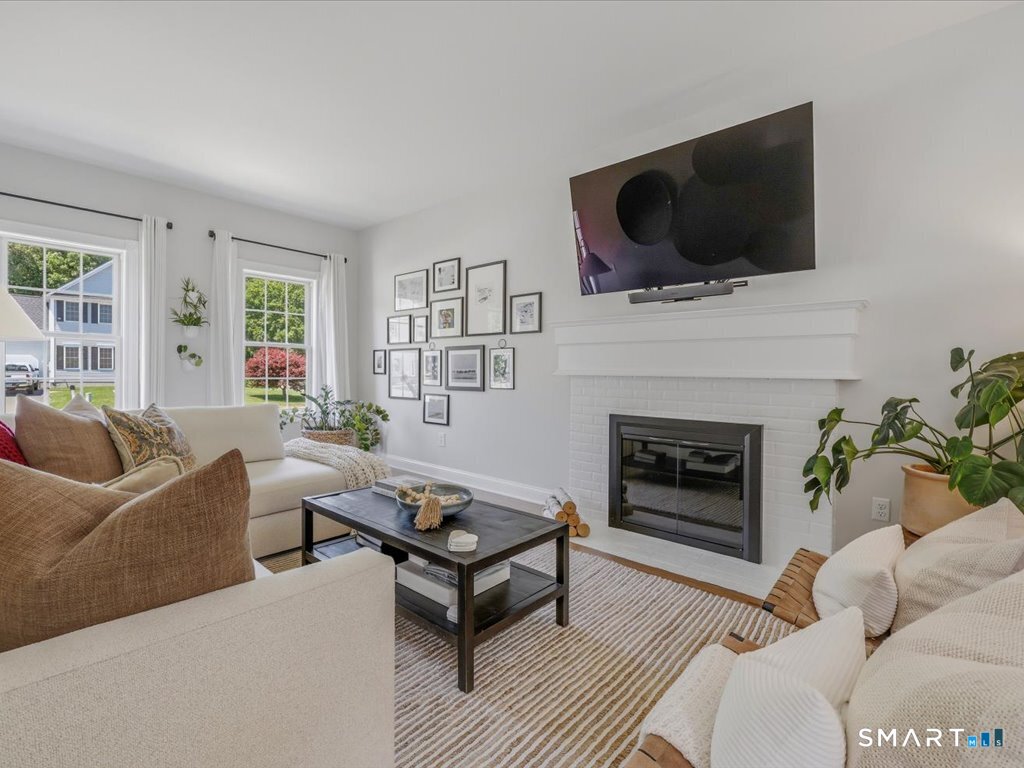 38 Tarragon Drive Property Photo 20