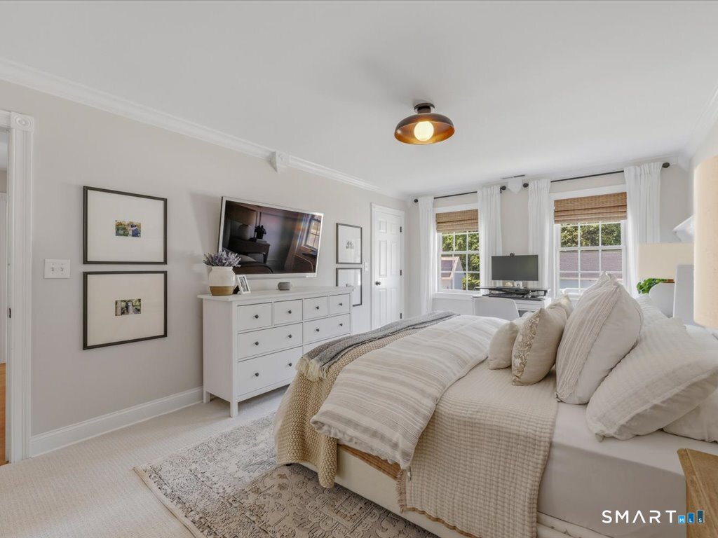 38 Tarragon Drive Property Photo 27