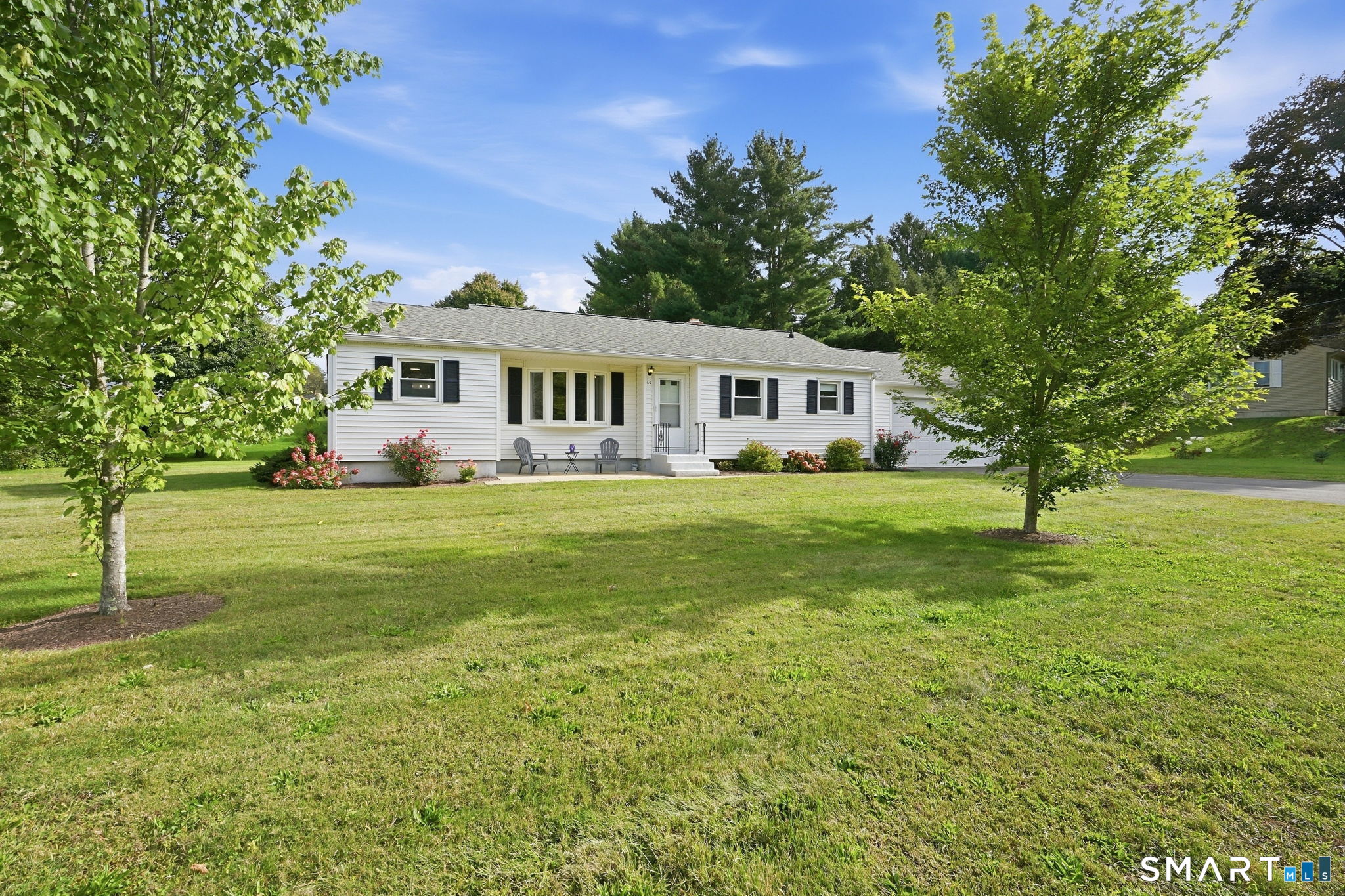 60 Hartl Drive Property Photo 4