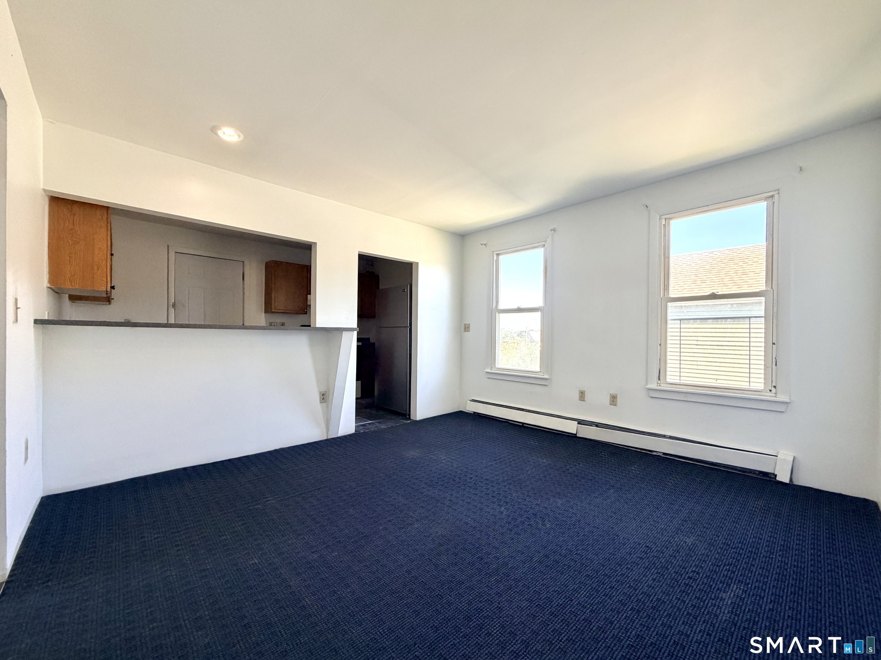13 Jefferson 4 Avenue Property Photo 2
