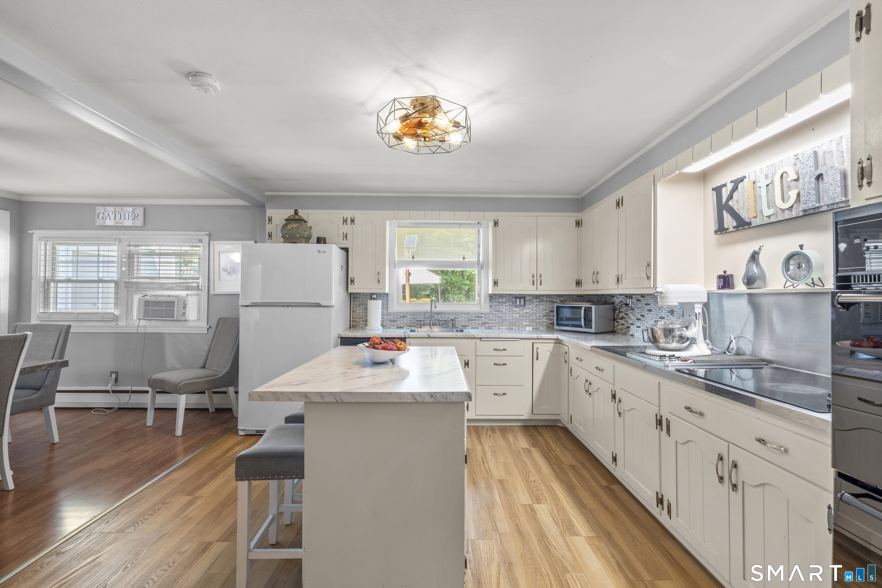 63 Wawecus Hill Road Property Photo 9