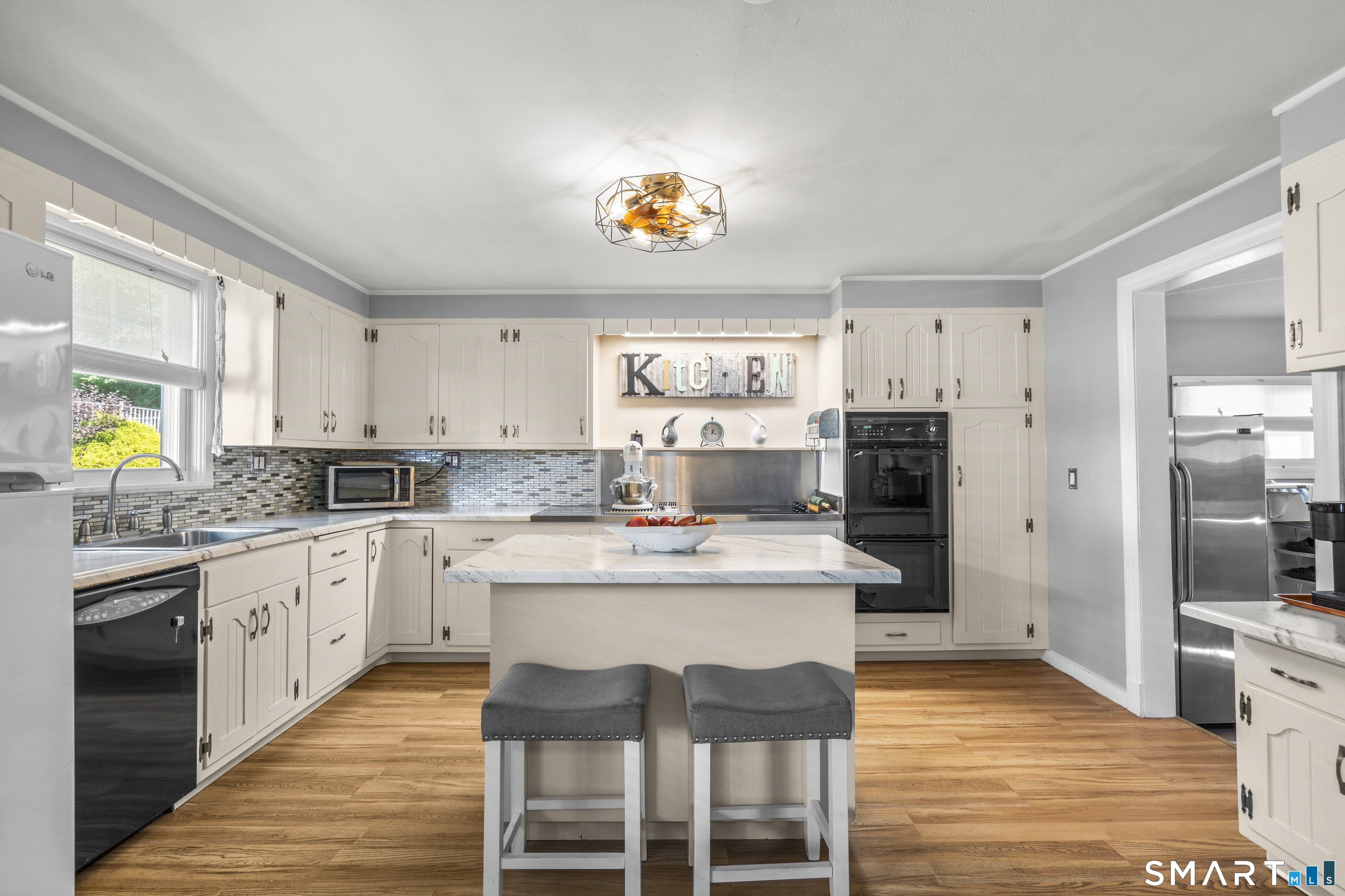 63 Wawecus Hill Road Property Photo 12