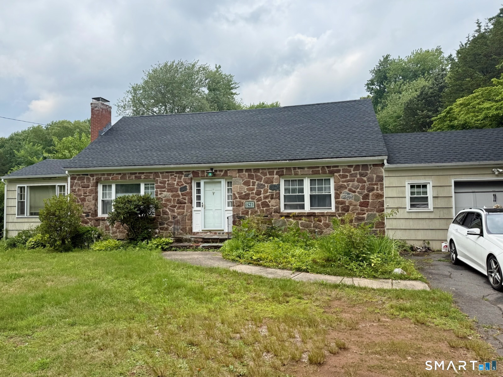 248 Scott Swamp Road Property Photo 1