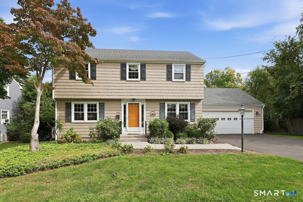 394 Wolcott Hill Road Property Photo 1