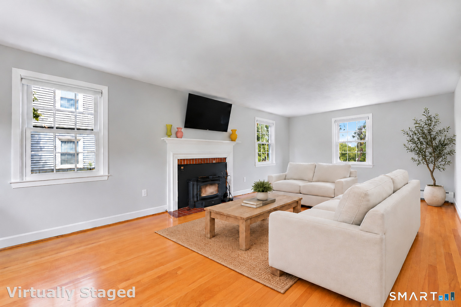 394 Wolcott Hill Road Property Photo 3