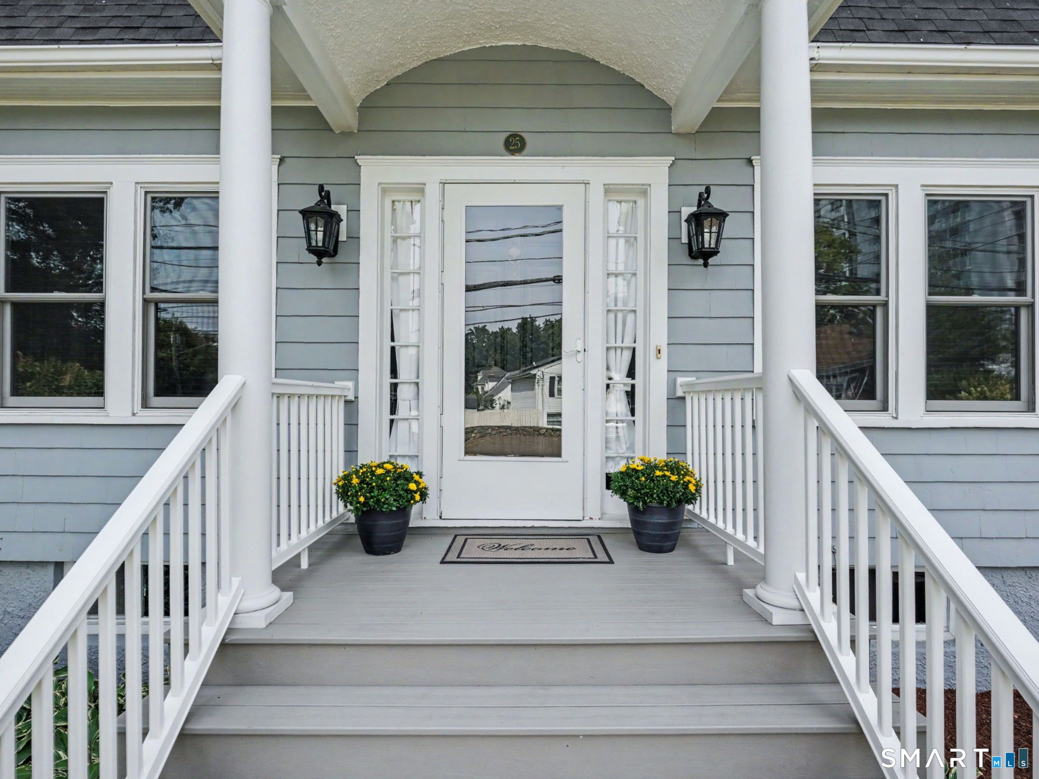 25 Hillandale Avenue Property Photo 4