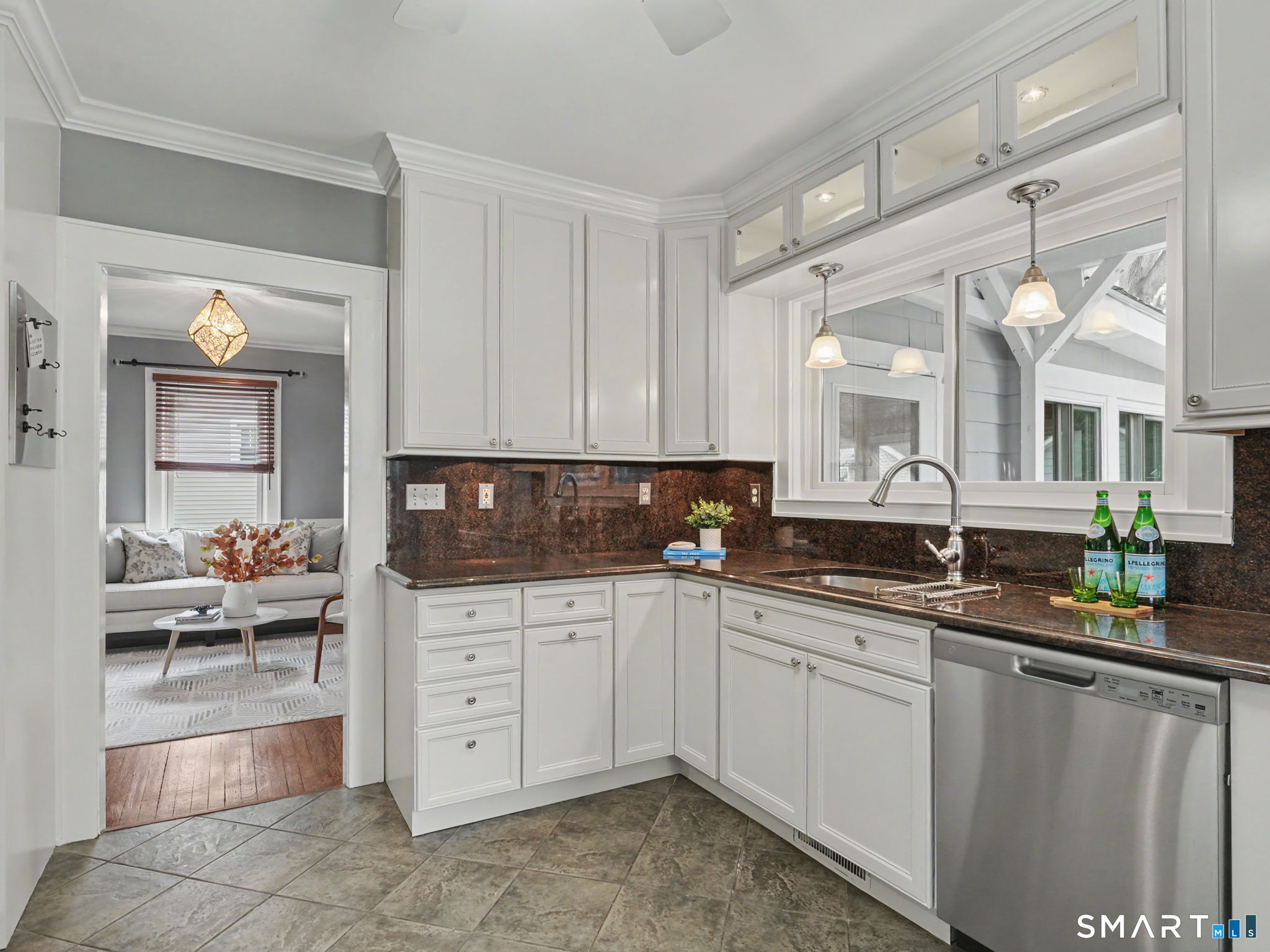 25 Hillandale Avenue Property Photo 16