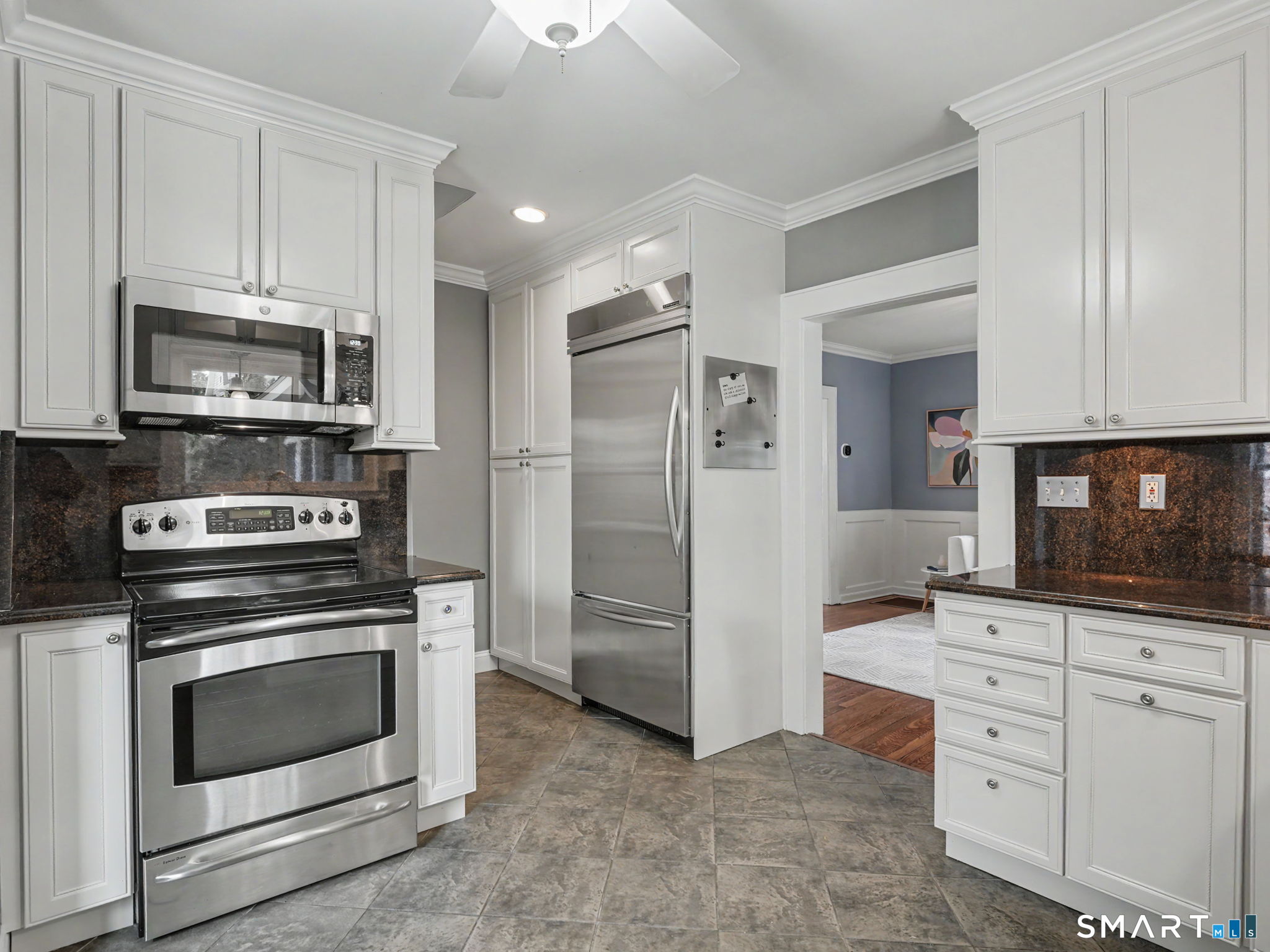 25 Hillandale Avenue Property Photo 17