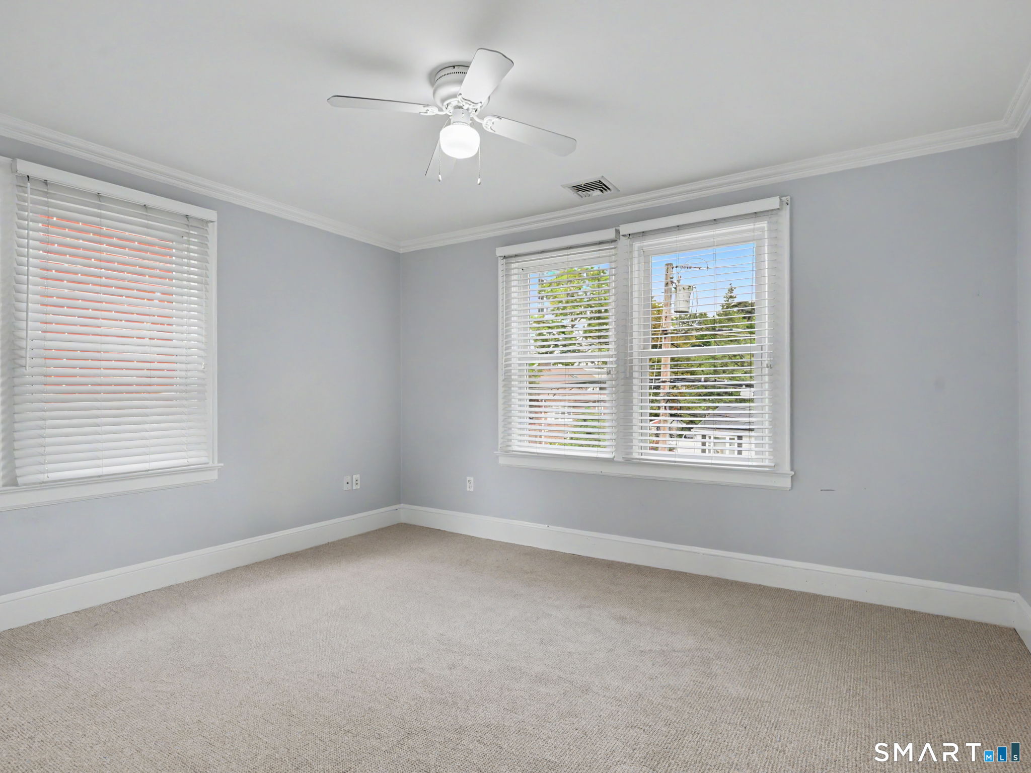 25 Hillandale Avenue Property Photo 25