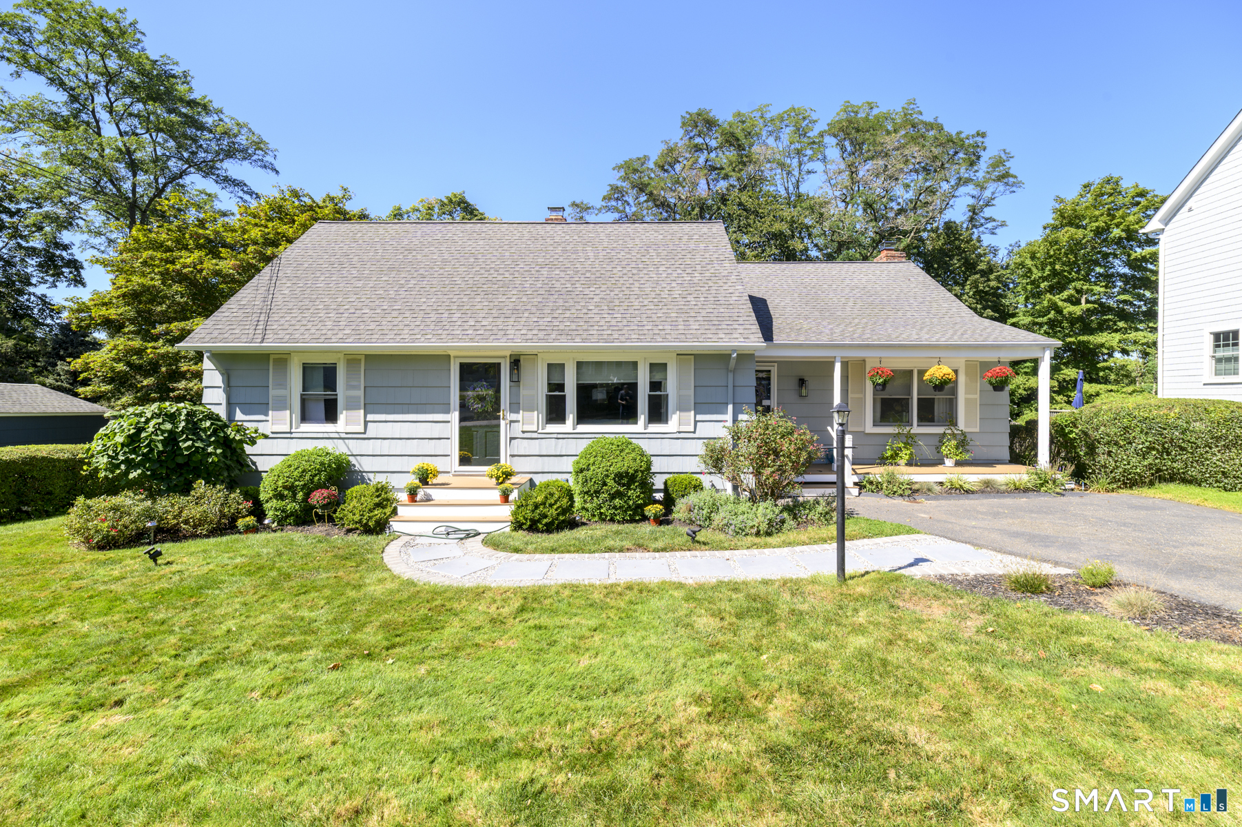 366 Brookside Drive Property Photo 1