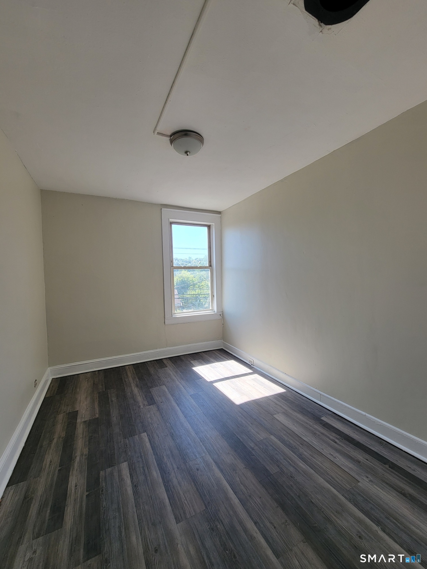 220 Main 6 Street Property Photo 6