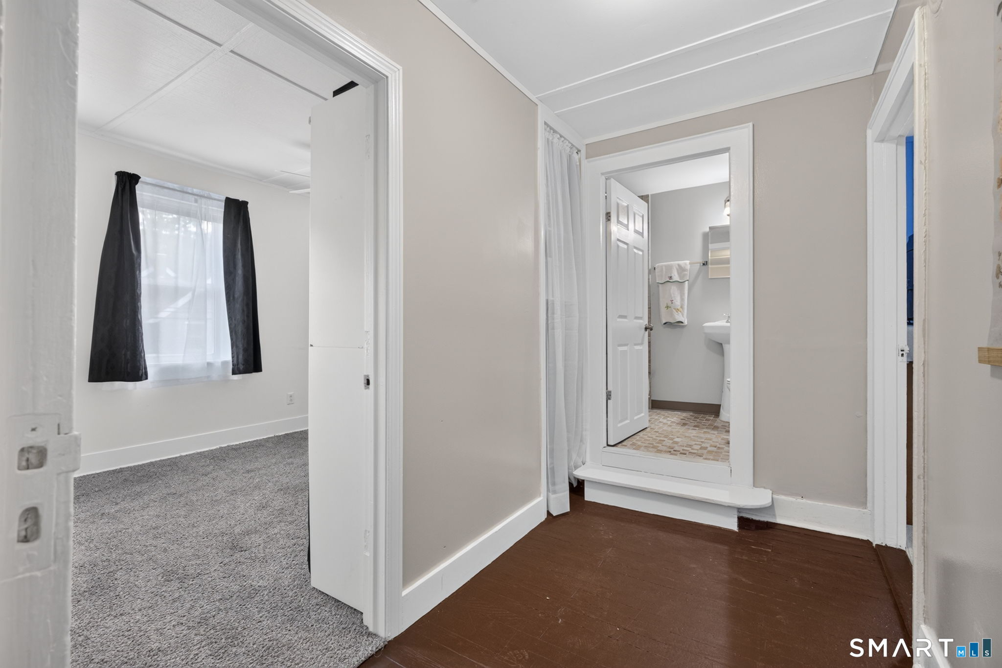 27 School Street Property Photo 15