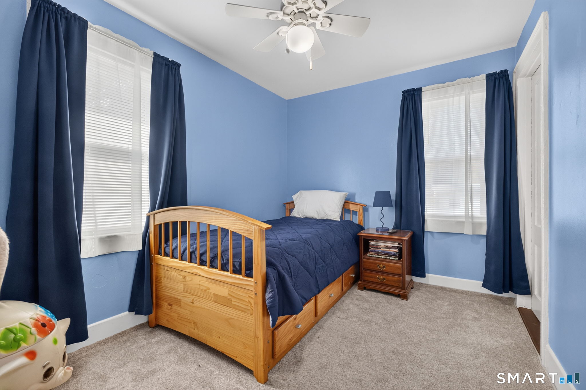 27 School Street Property Photo 16