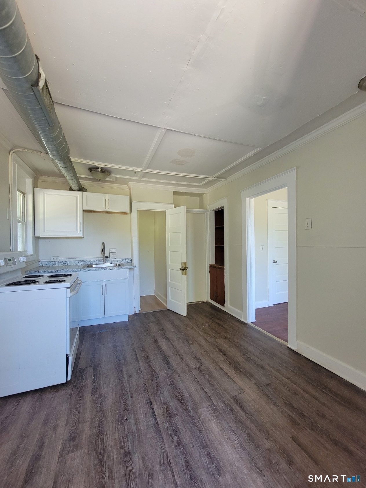 220 Main 7 Street Property Photo 1