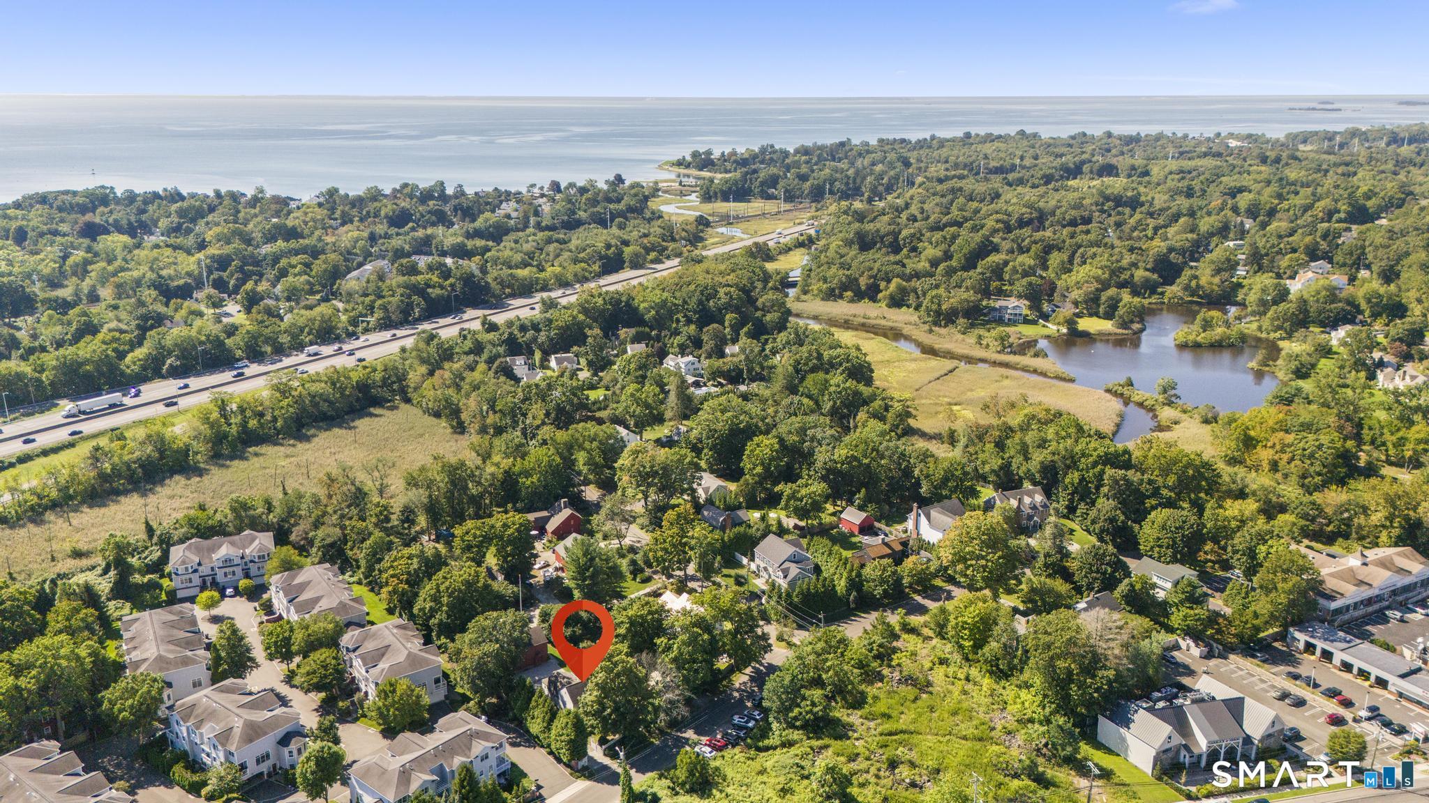 845 Kings West Highway Property Photo 1