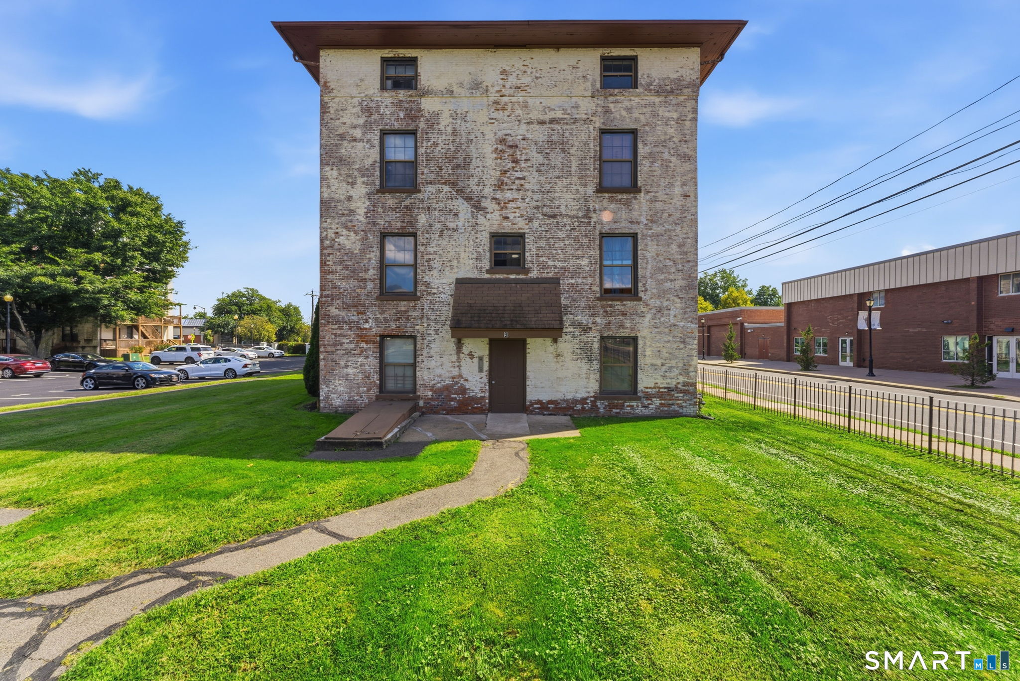 64 Van Block 9d Avenue Property Photo 1