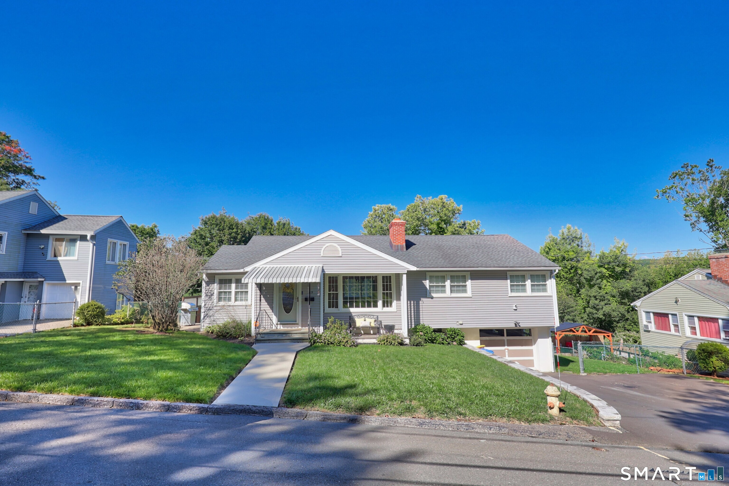 189 Fiske Street Property Photo 2