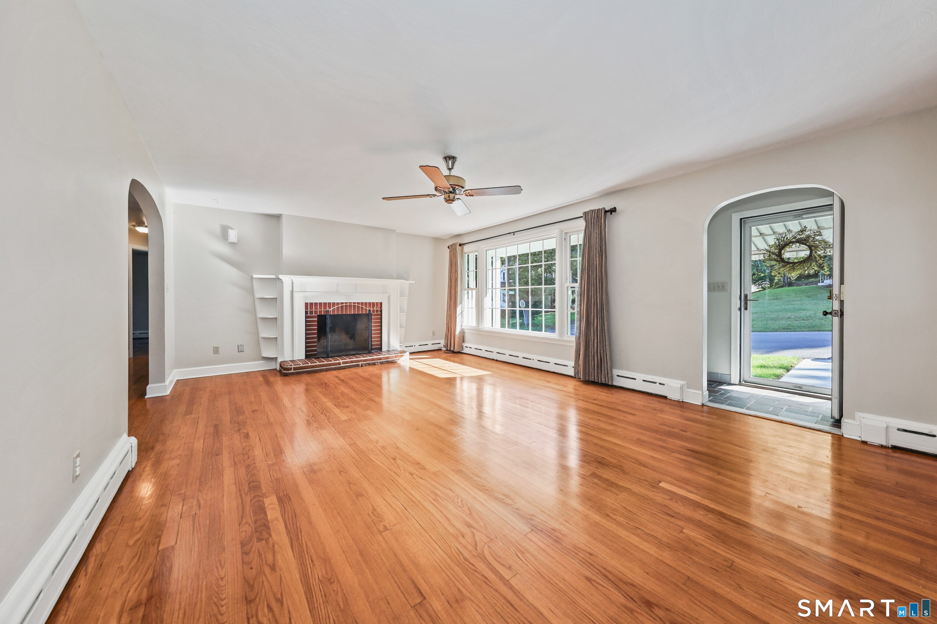189 Fiske Street Property Photo 4