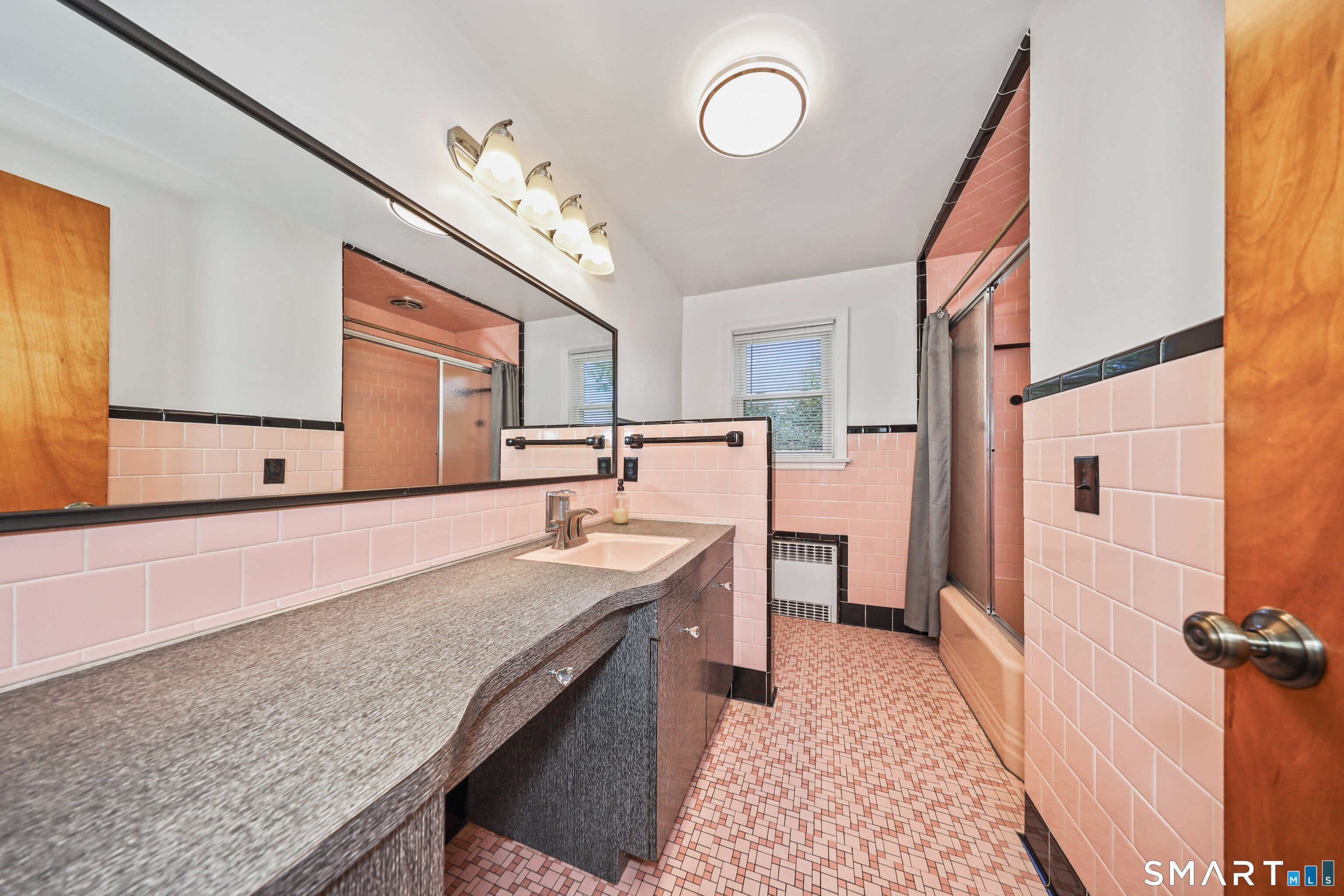 189 Fiske Street Property Photo 17