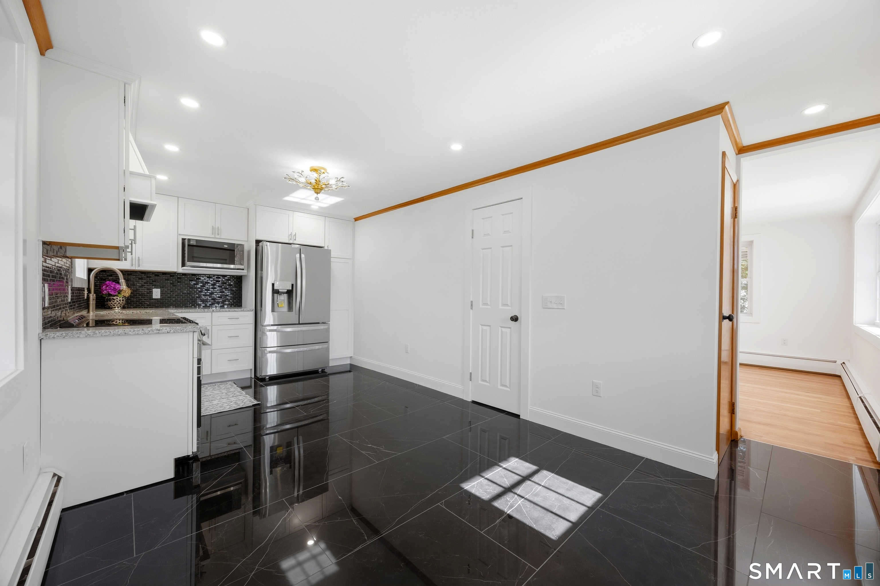 10 Jeanette Road Property Photo 7