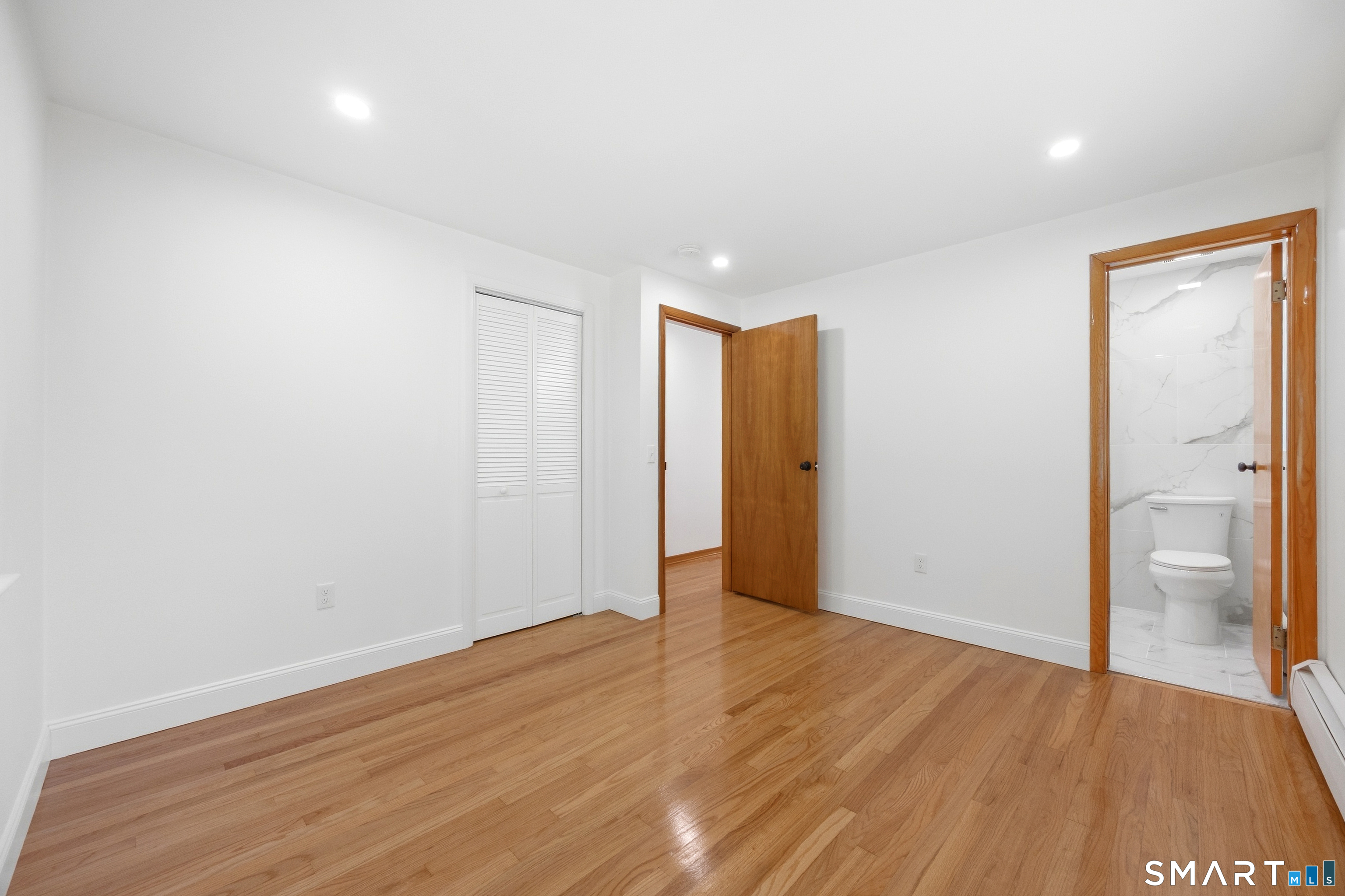 10 Jeanette Road Property Photo 13