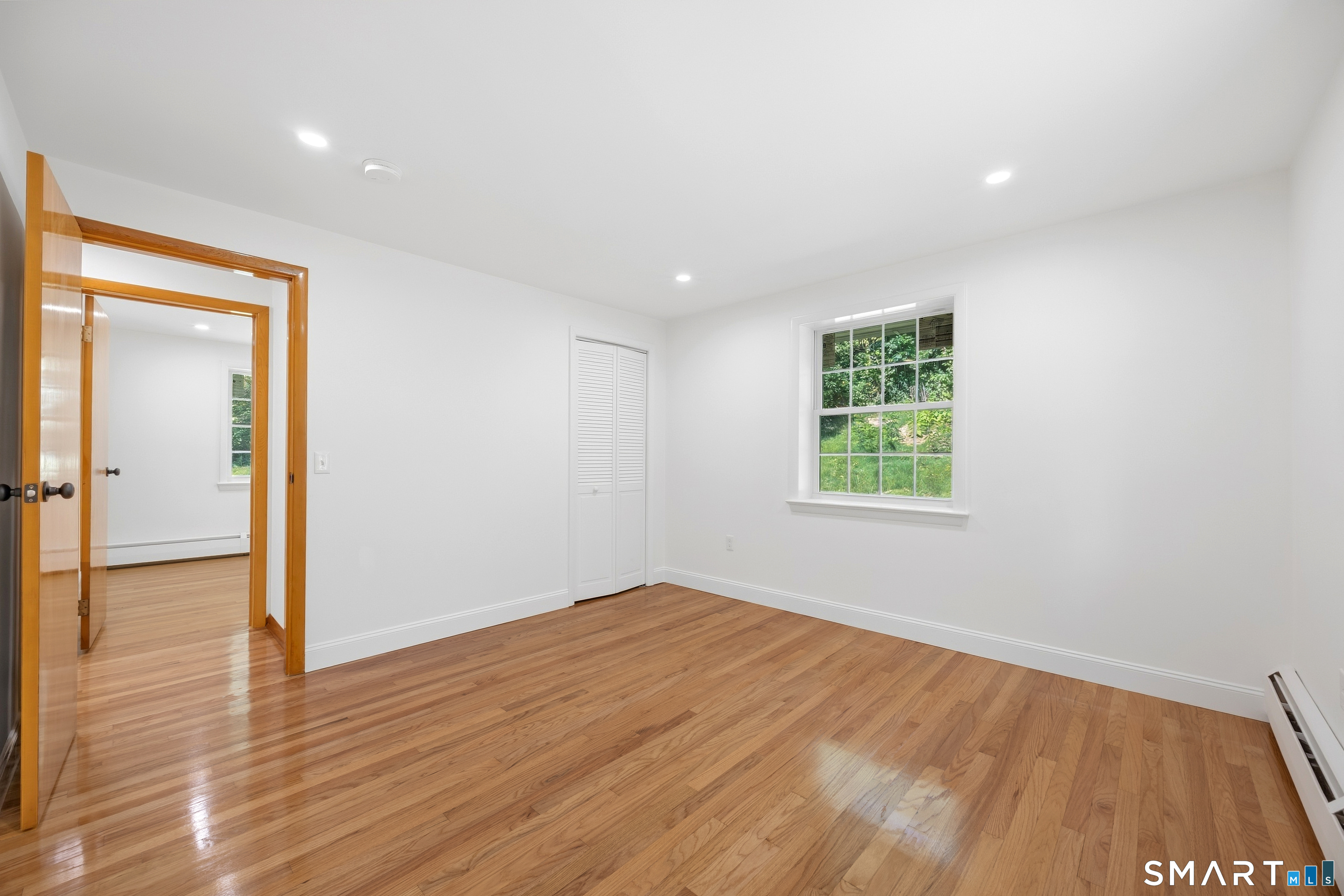 10 Jeanette Road Property Photo 16