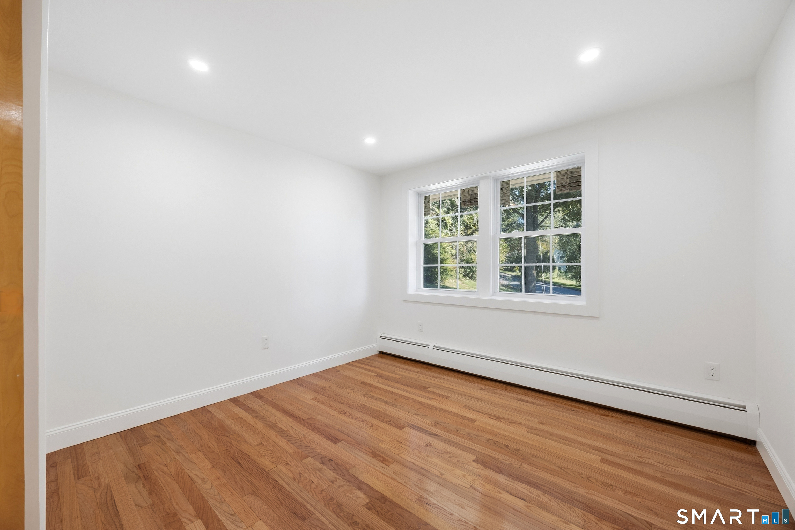 10 Jeanette Road Property Photo 18
