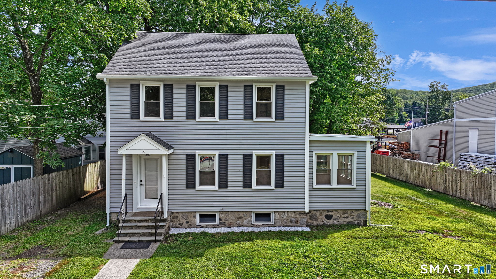 6 Henry Street Property Photo 1
