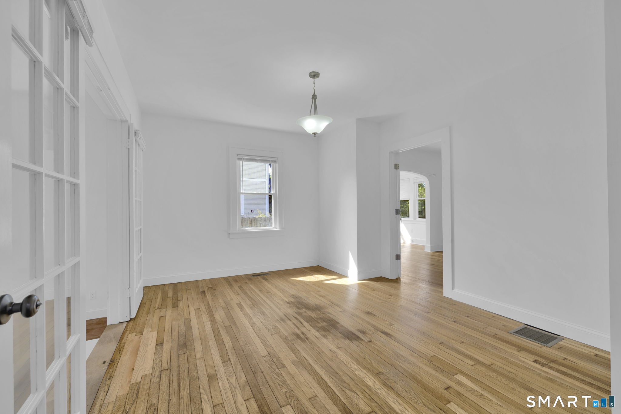 6 Henry Street Property Photo 6