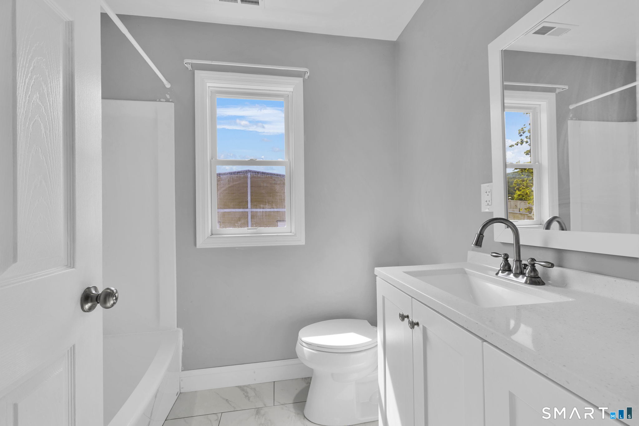 6 Henry Street Property Photo 19