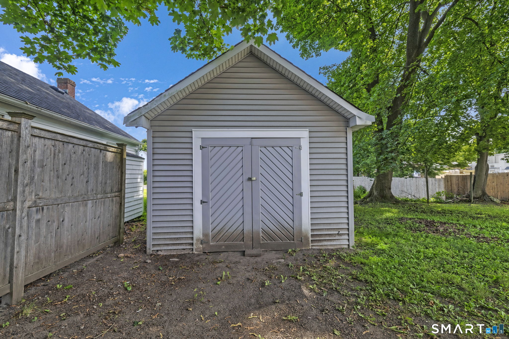 6 Henry Street Property Photo 28