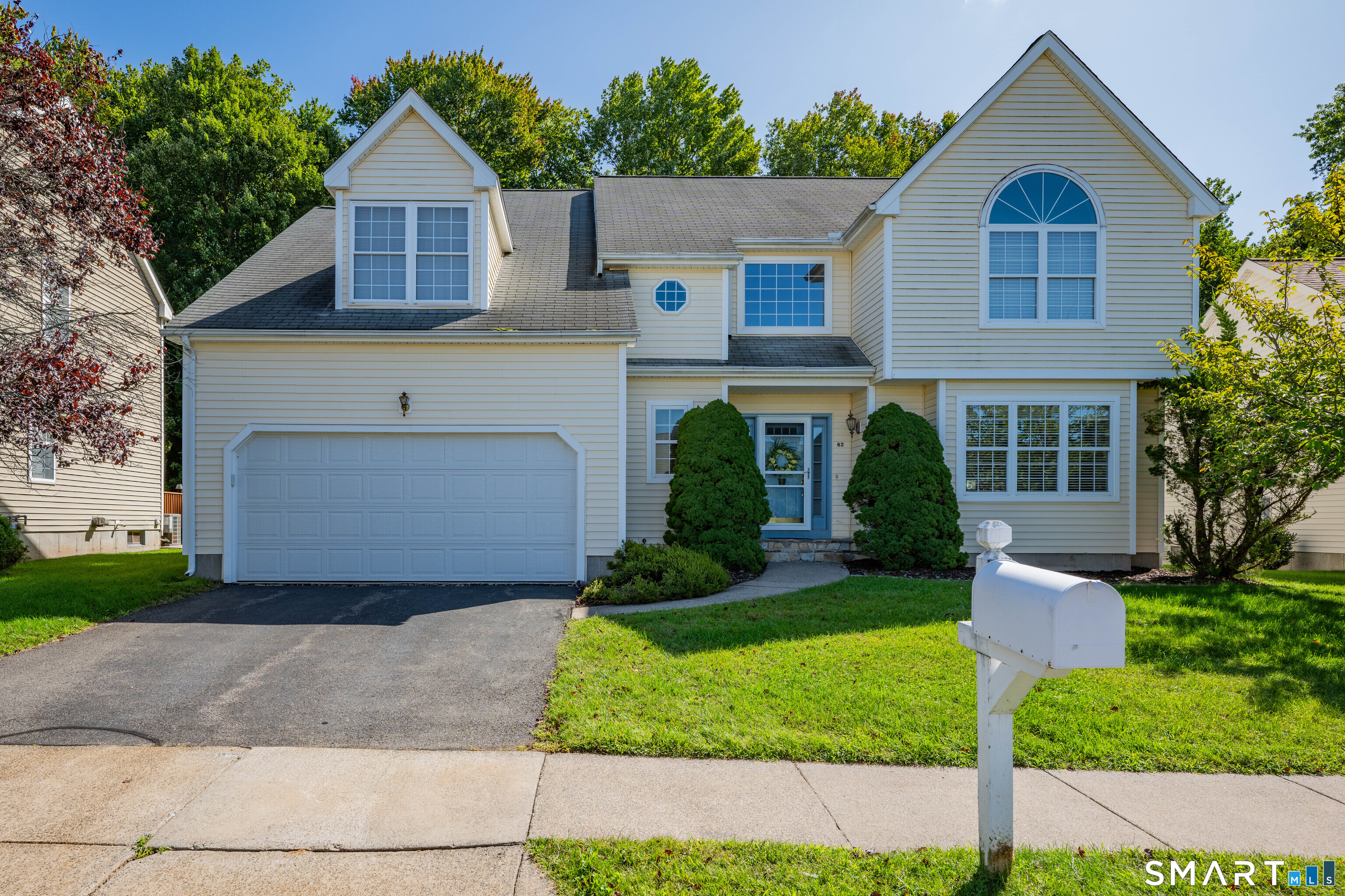 62 Greenview Terrace Property Photo 1