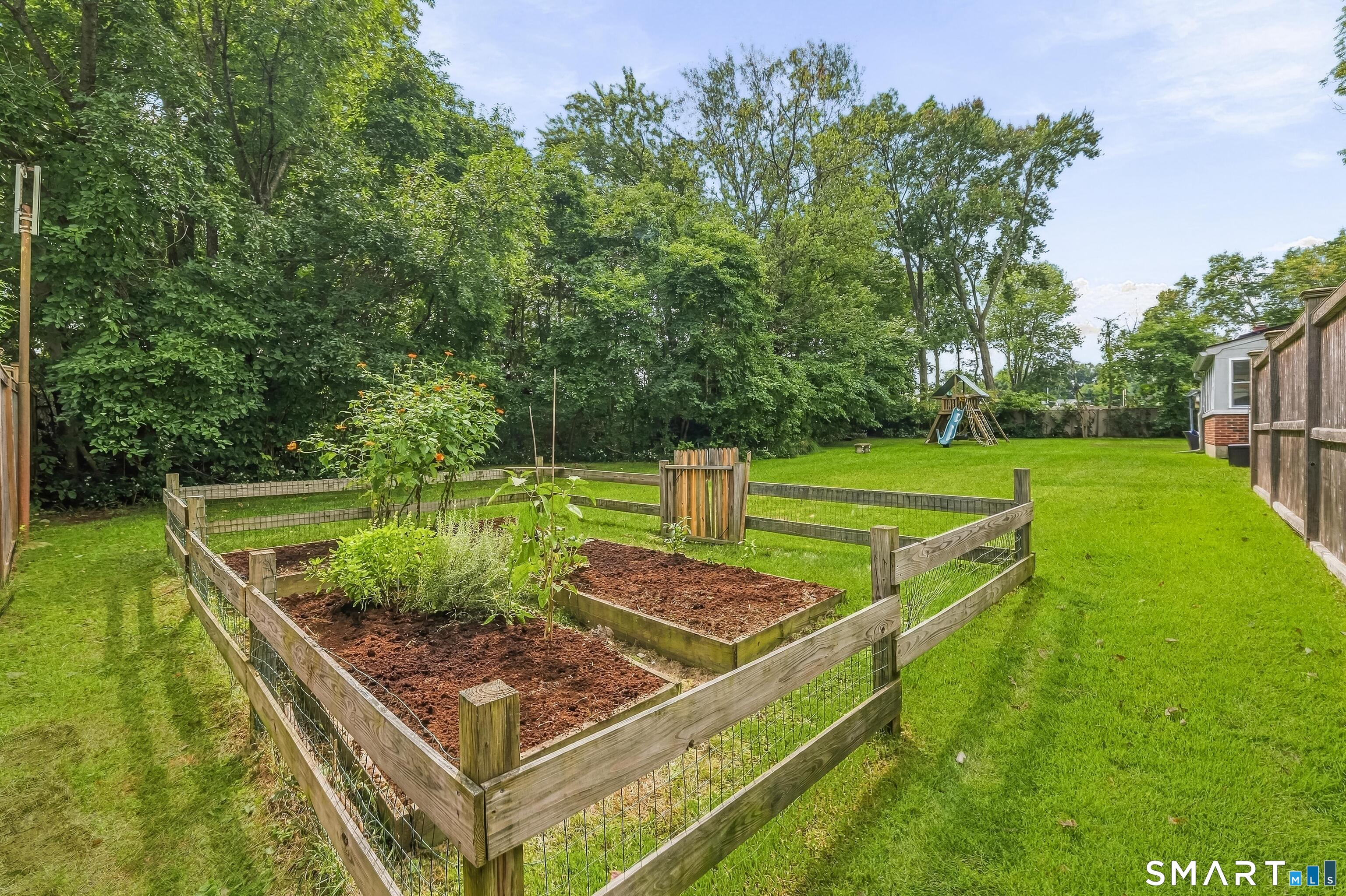 211 Old Farm Road Property Photo 31