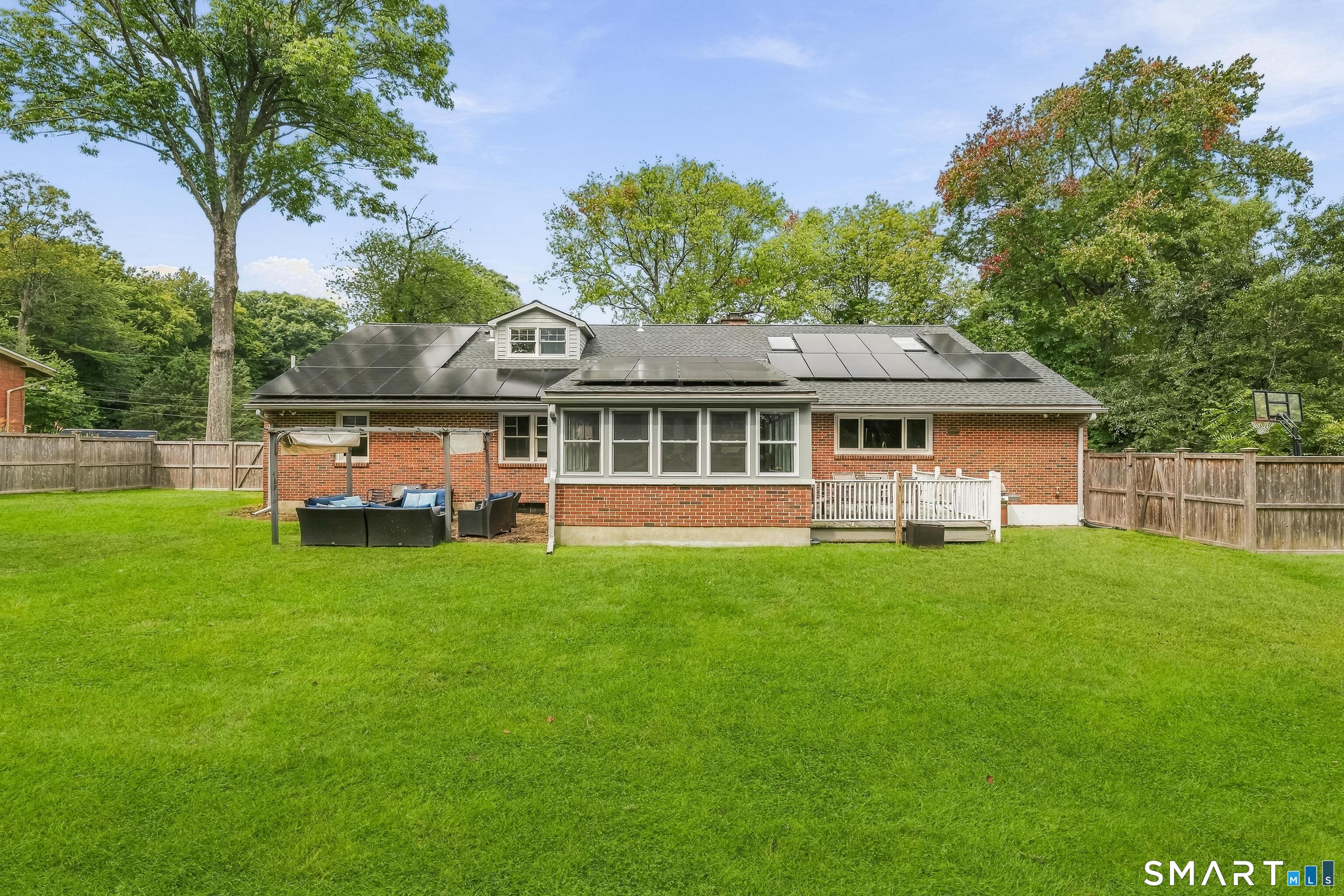 211 Old Farm Road Property Photo 33