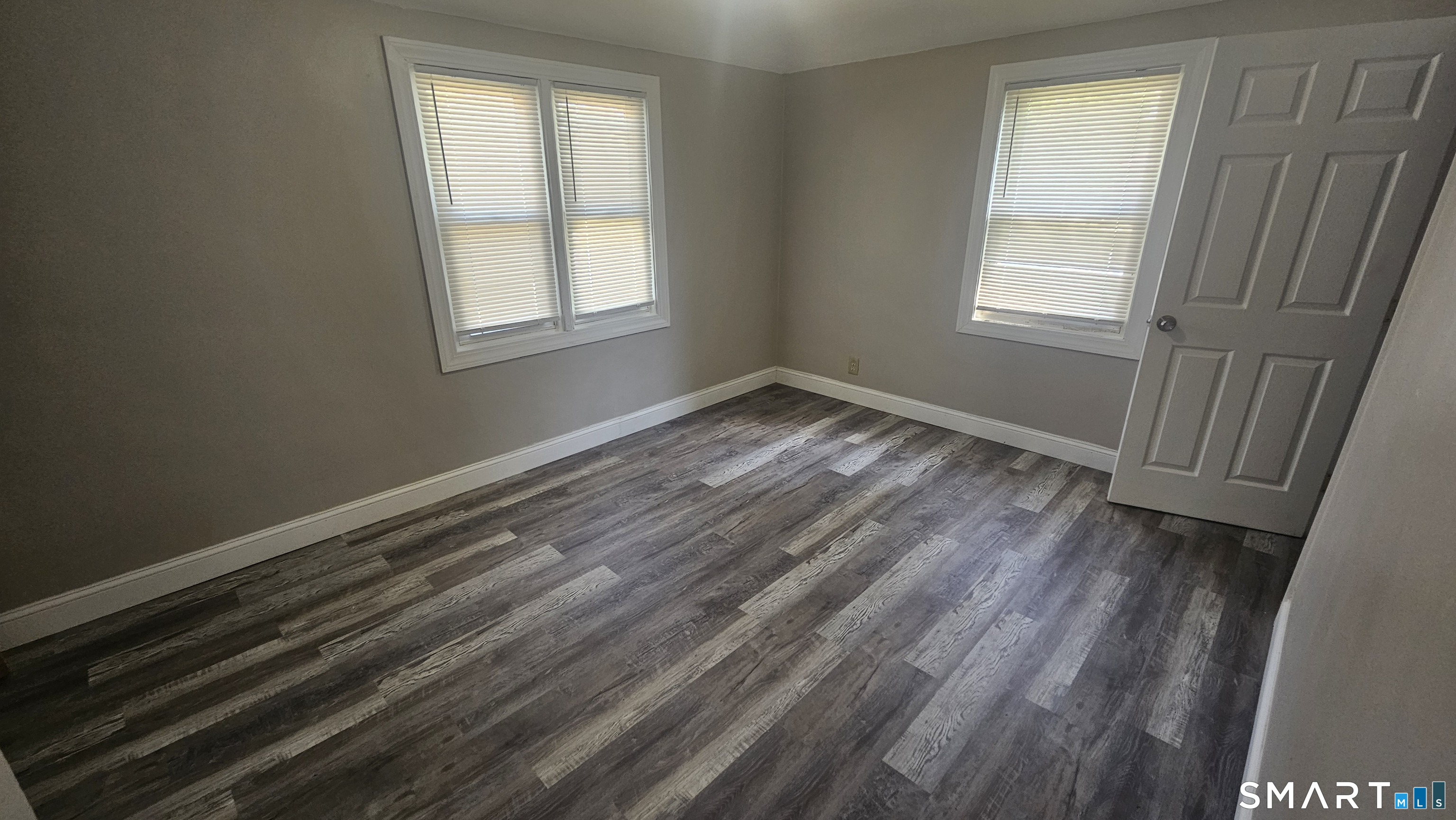 414-416 Pearl Harbor Street Property Photo 11