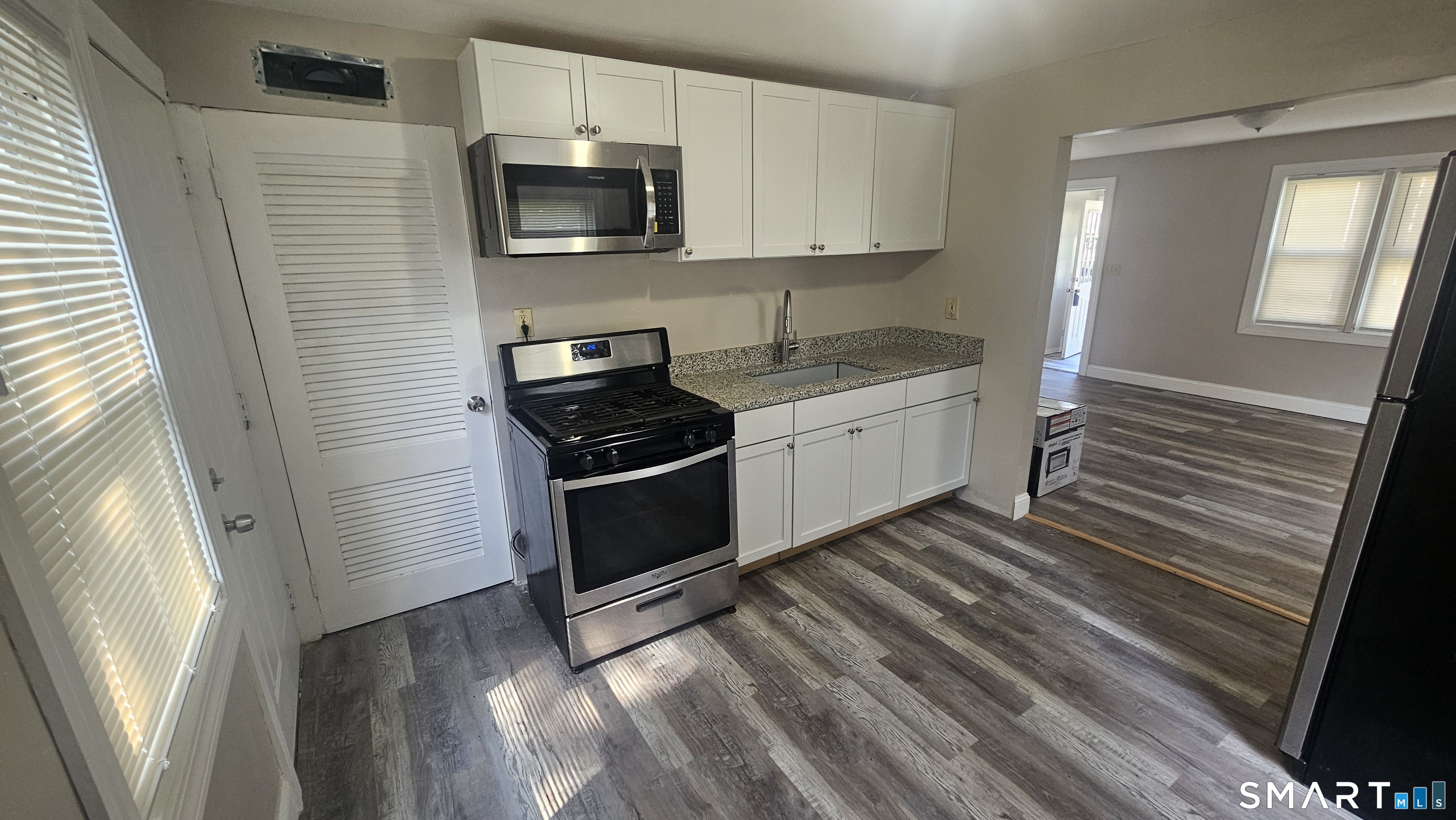 414-416 Pearl Harbor Street Property Photo 17