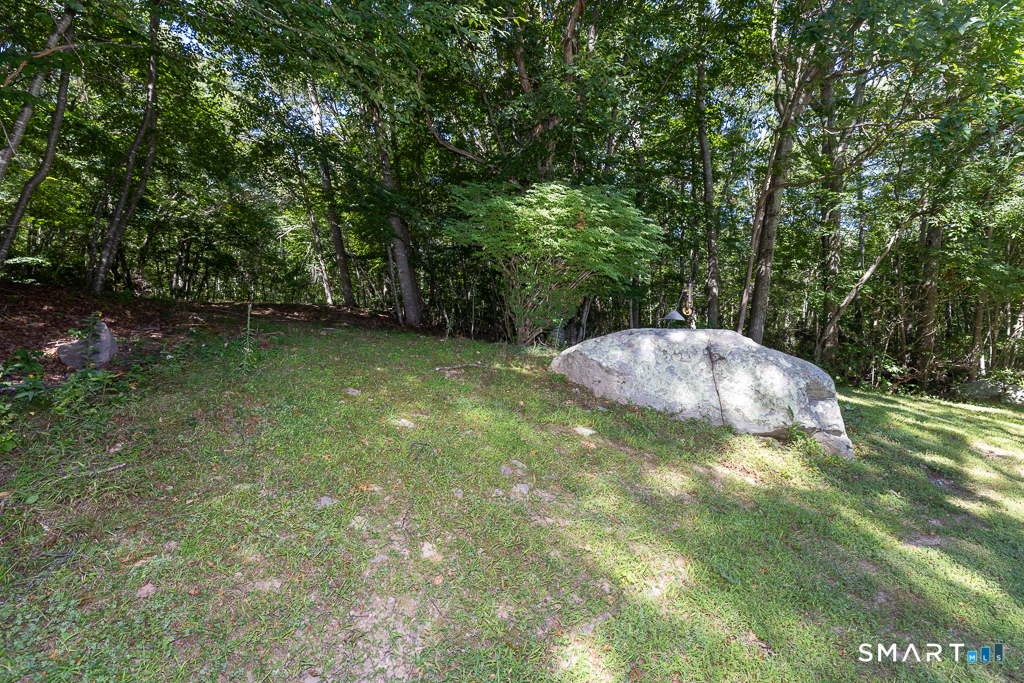 97 Main West 47 Street Property Photo 3