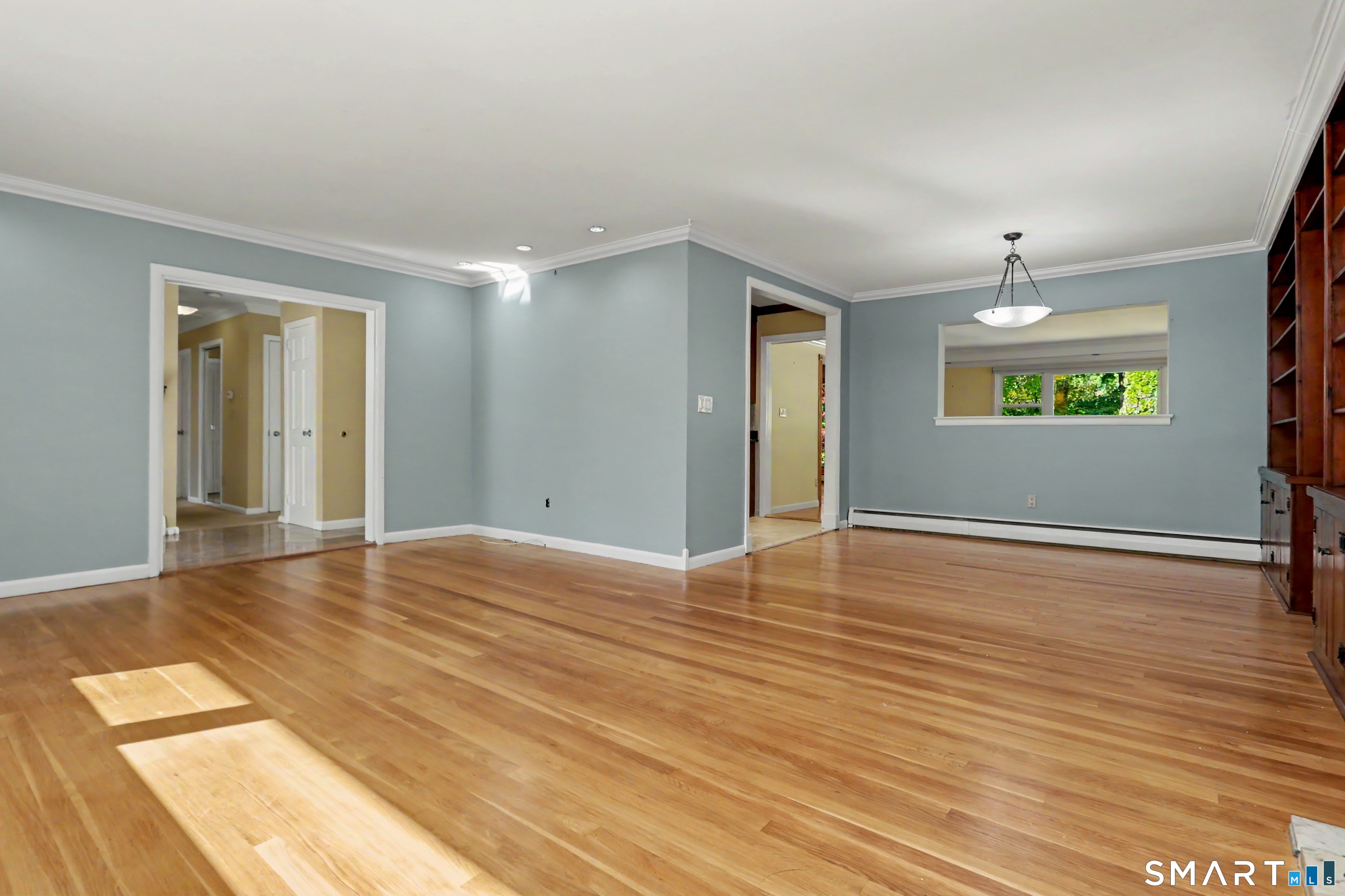 10 Jennifer Road Property Photo 5