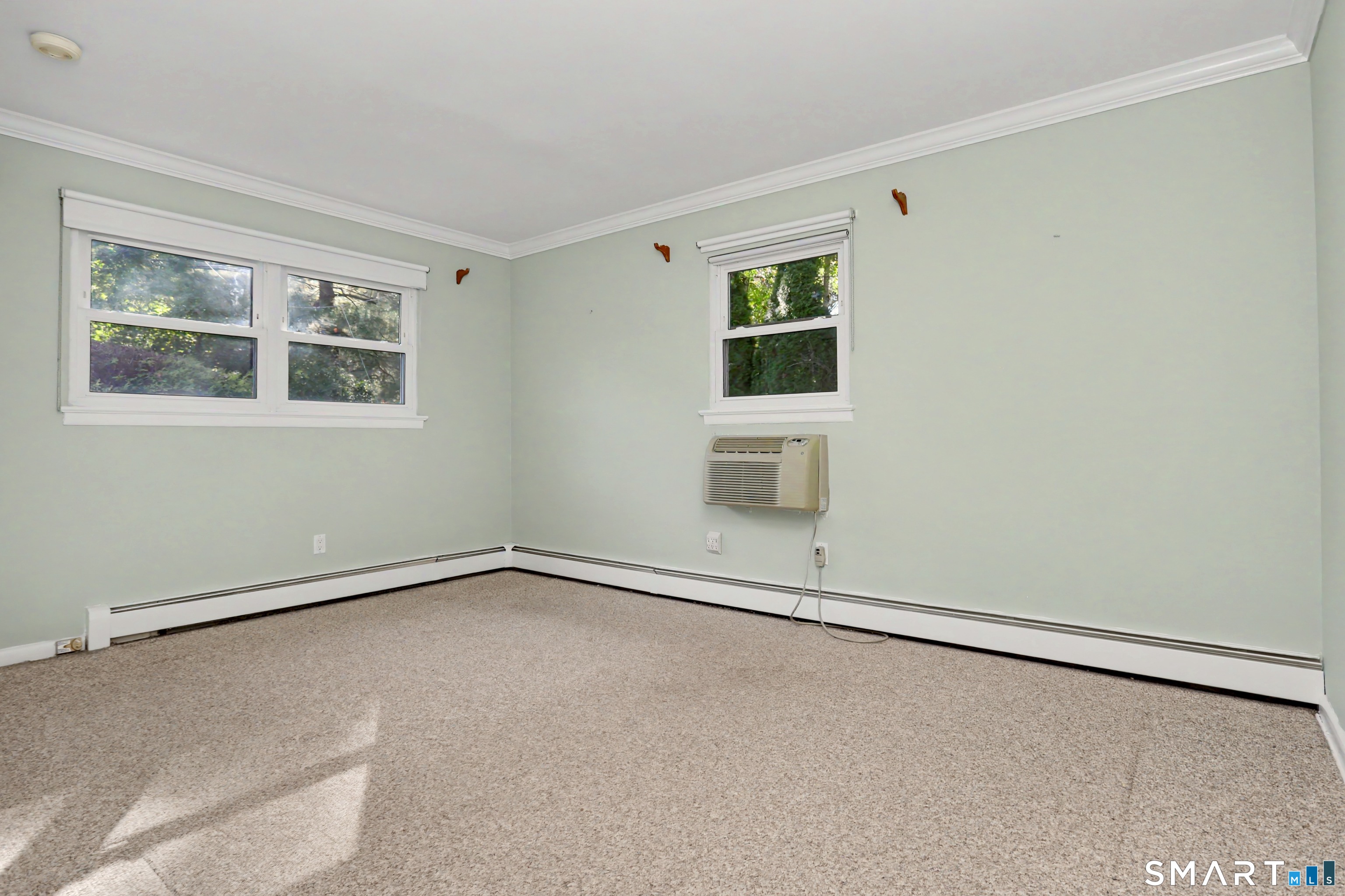 10 Jennifer Road Property Photo 17