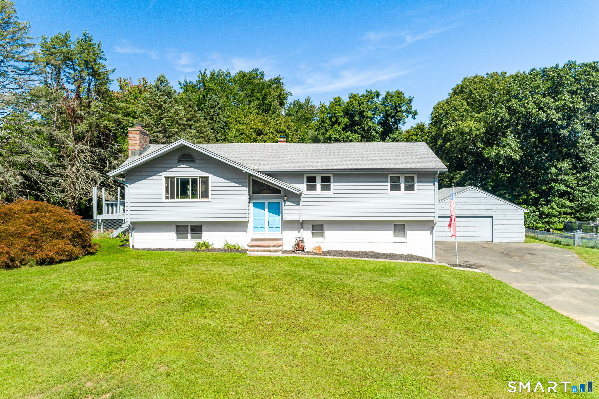 8 Smith Haven Drive Property Photo 1