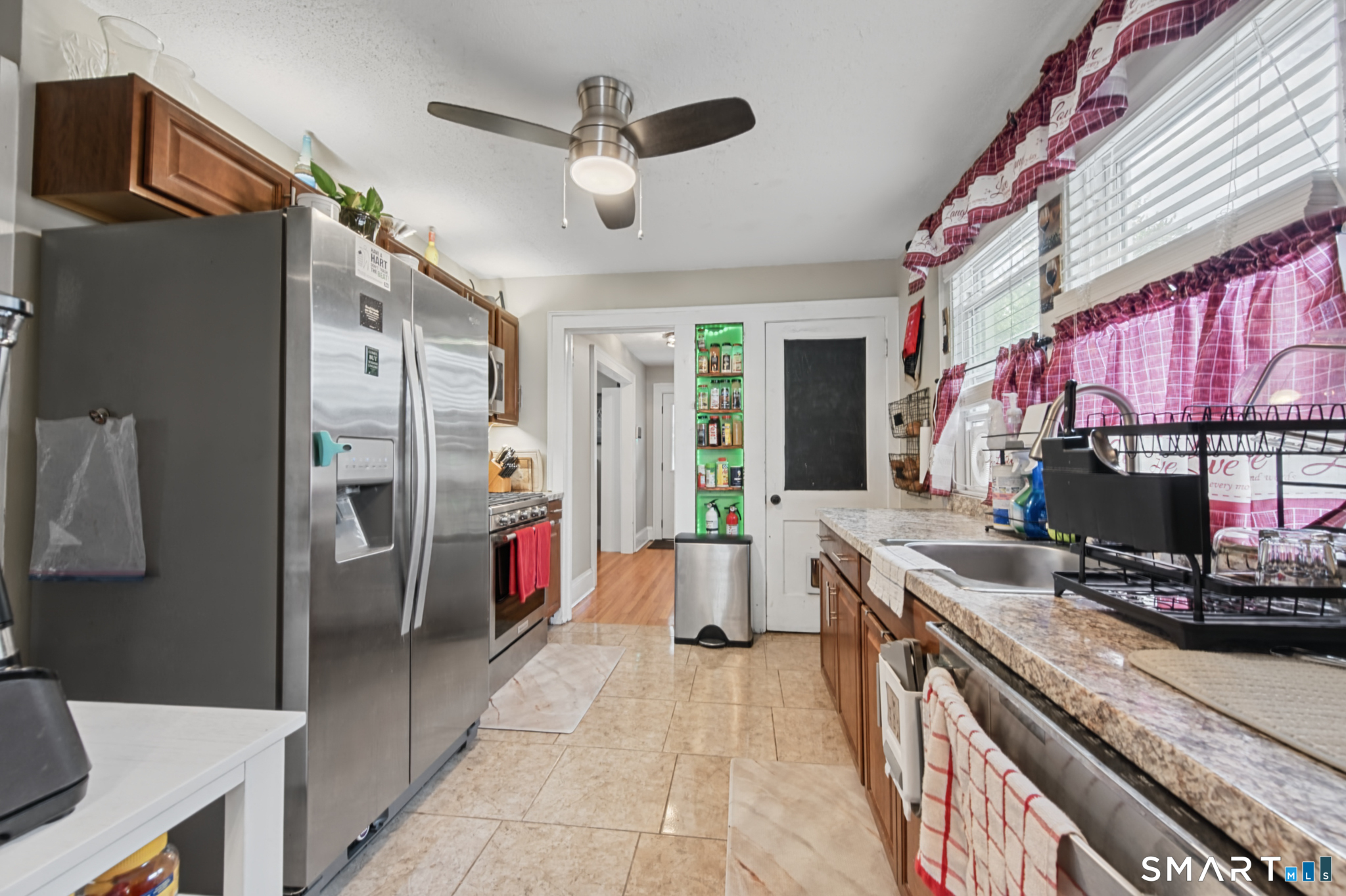 50 Nepaug Street Property Photo 8