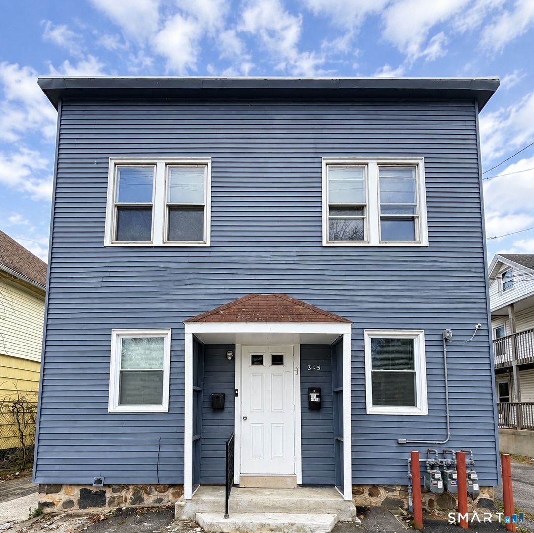 345 Park Street Property Photo 1