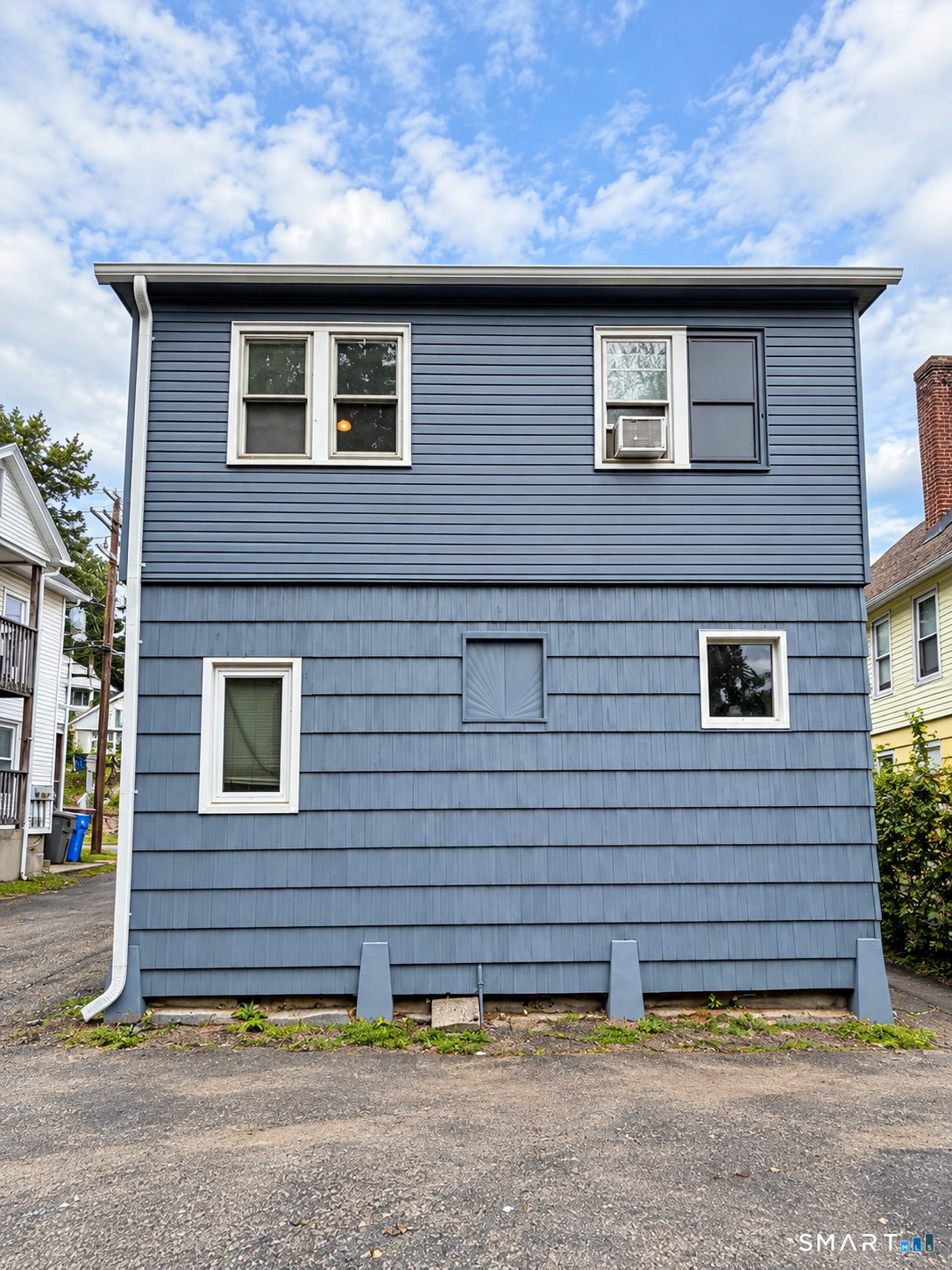 345 Park Street Property Photo 20