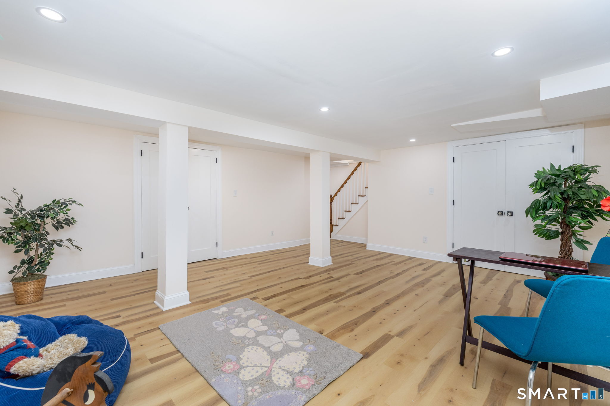 18 Eastview Street Property Photo 33