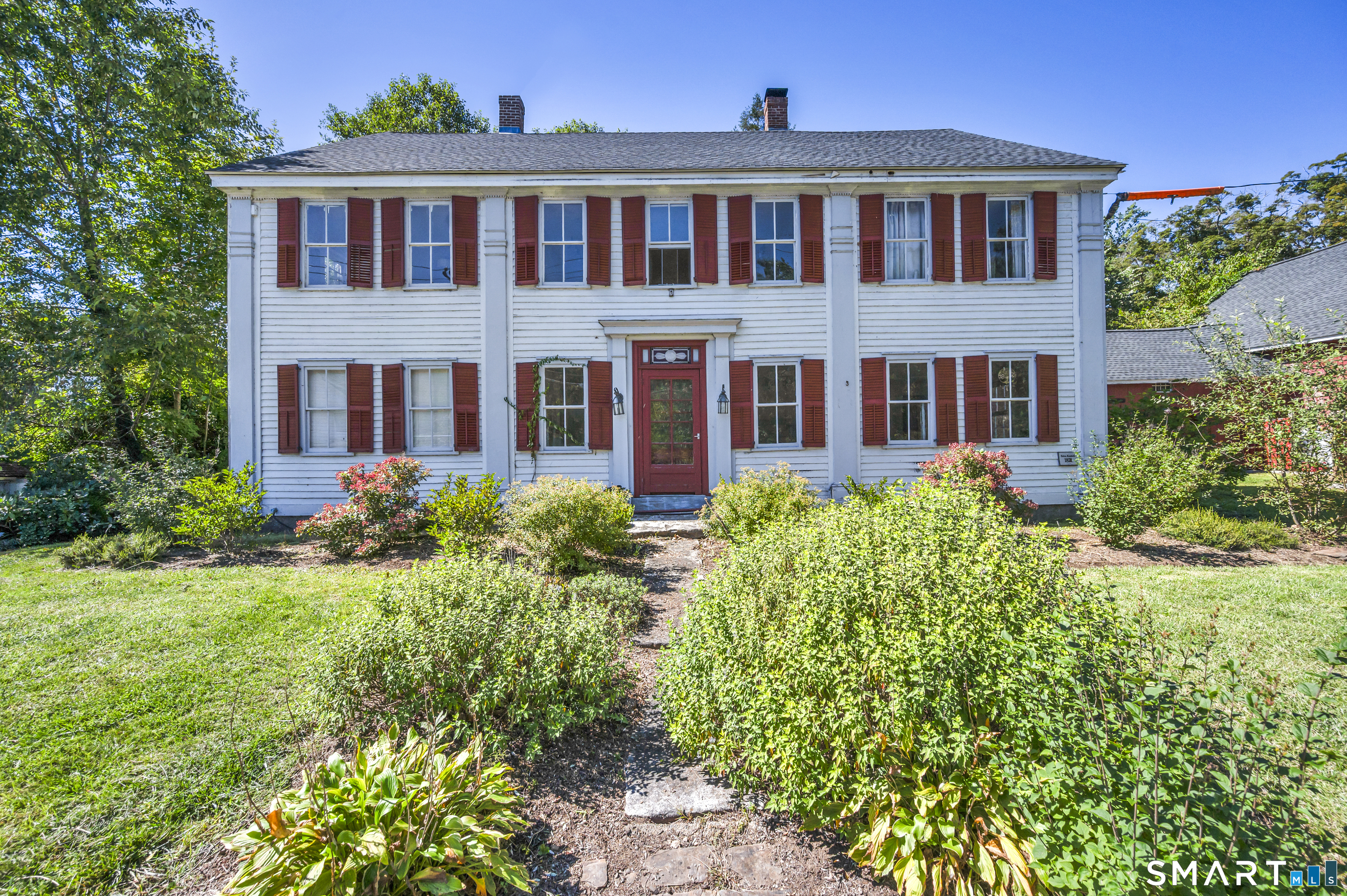 5 Eastford Road Property Photo 1