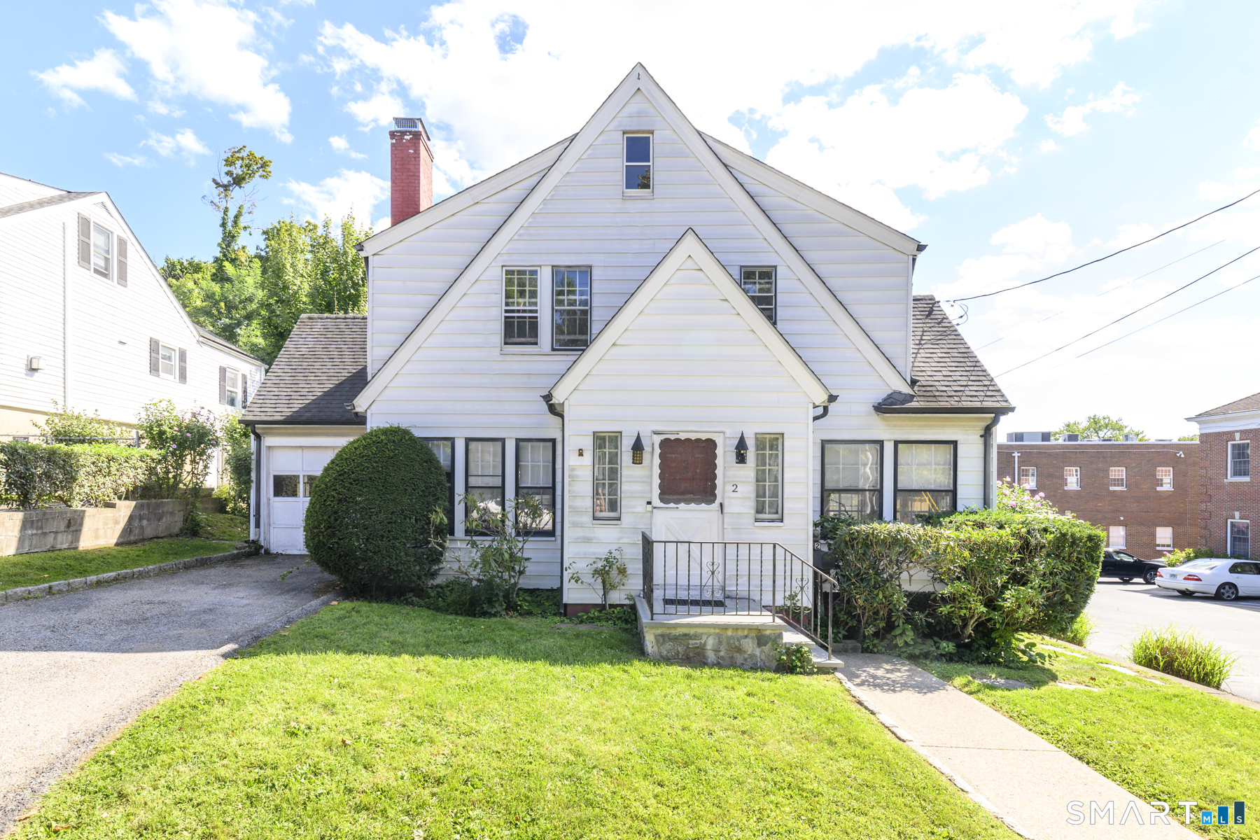 2 Parkhill Avenue Property Photo 1