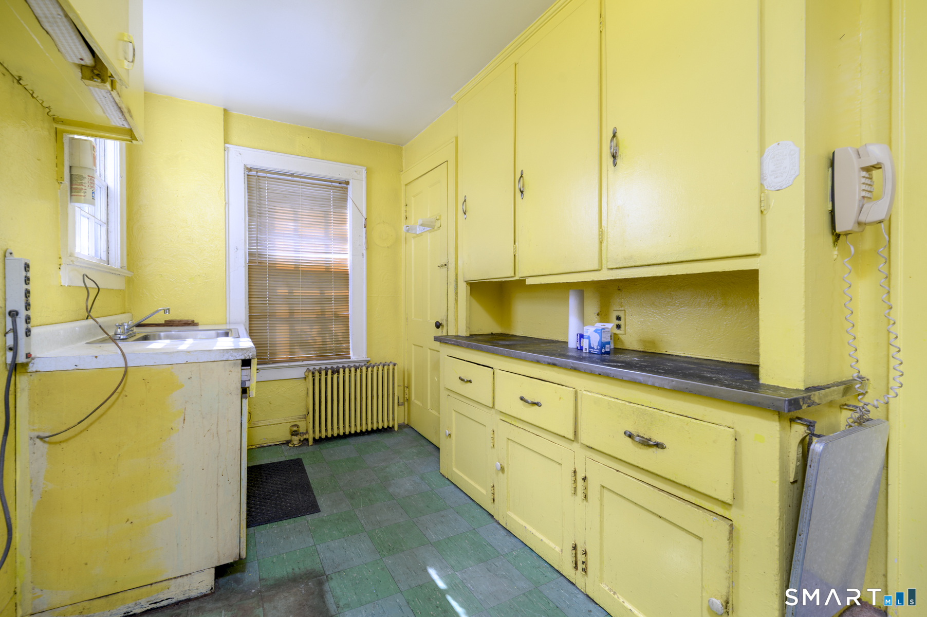 2 Parkhill Avenue Property Photo 10